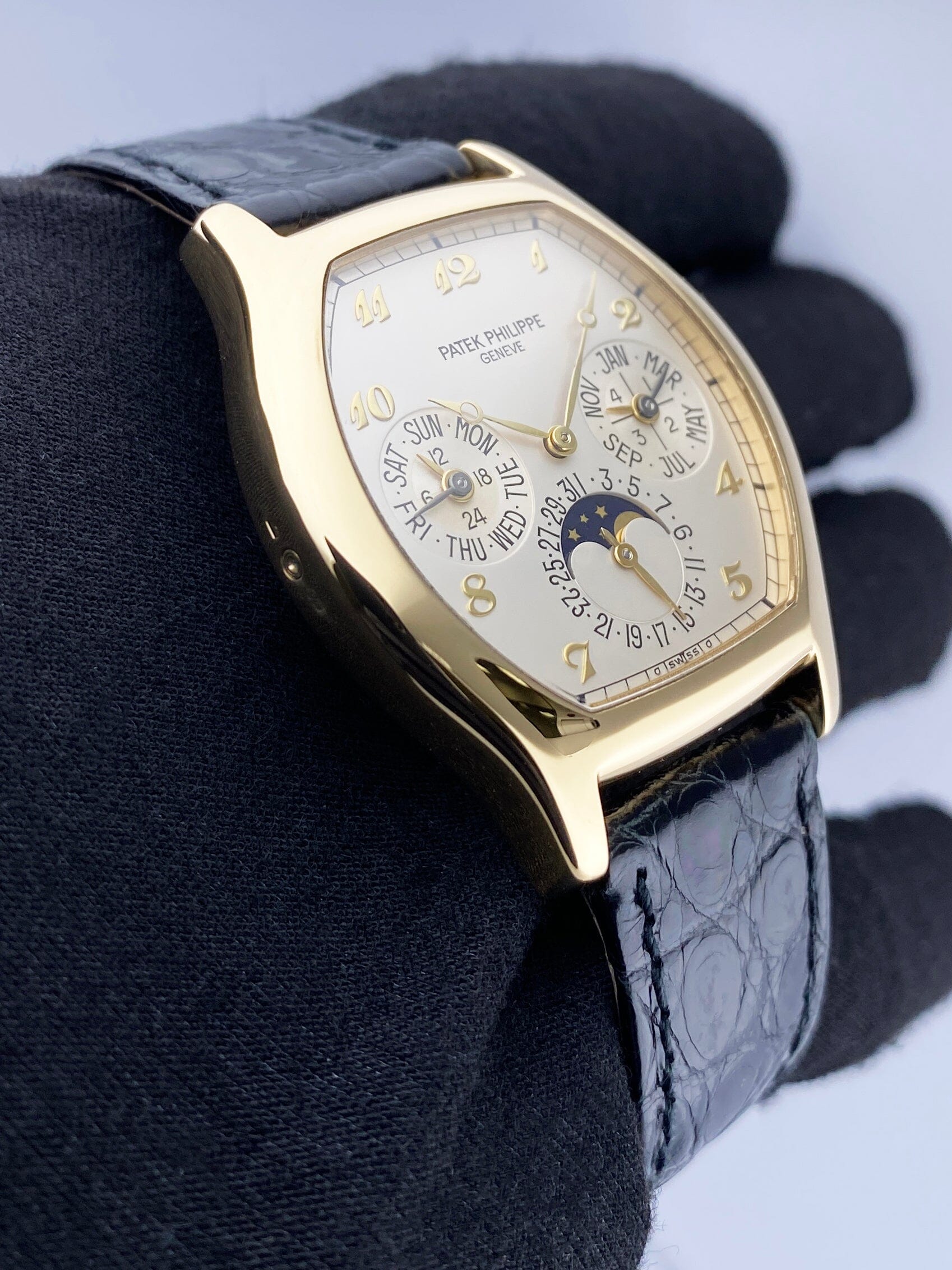 Patek Philippe Perpetual Calendar 5040J Mens Watch Box Papers - Watches