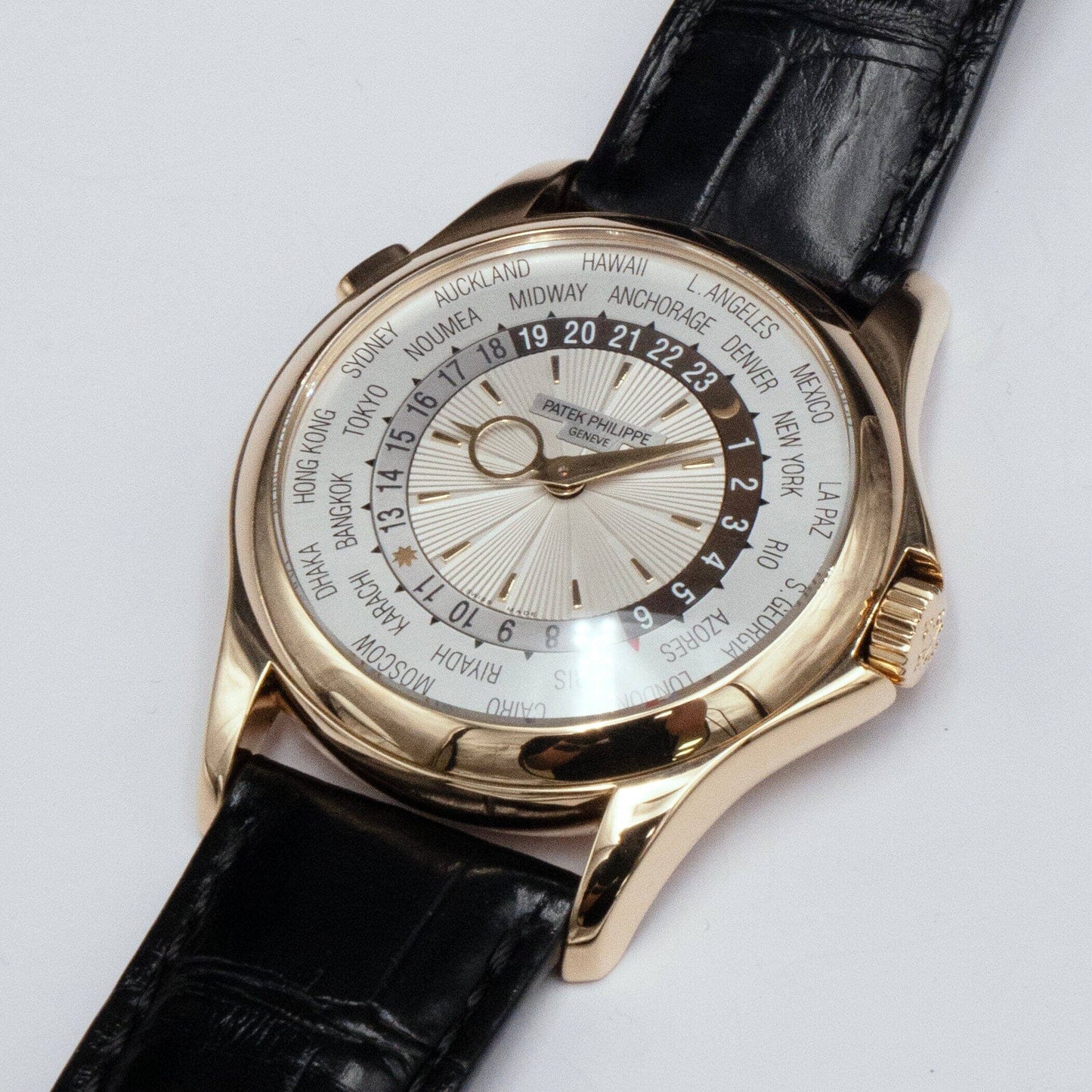 Patek Philippe World Time 5130J 18K Yellow Gold Mens Watch - Watches