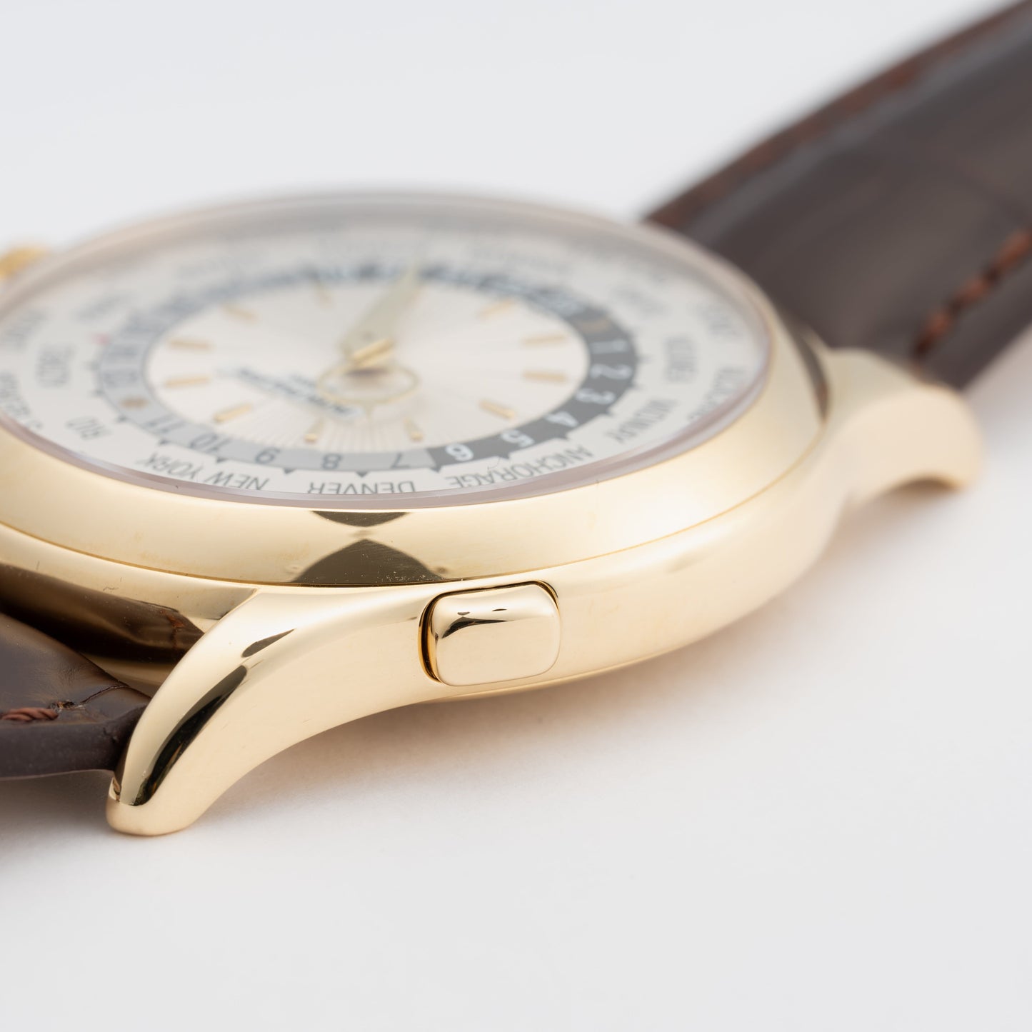 Patek Philippe World Time 5130J 18K Yellow Gold Mens Watch Box Papers - Watches