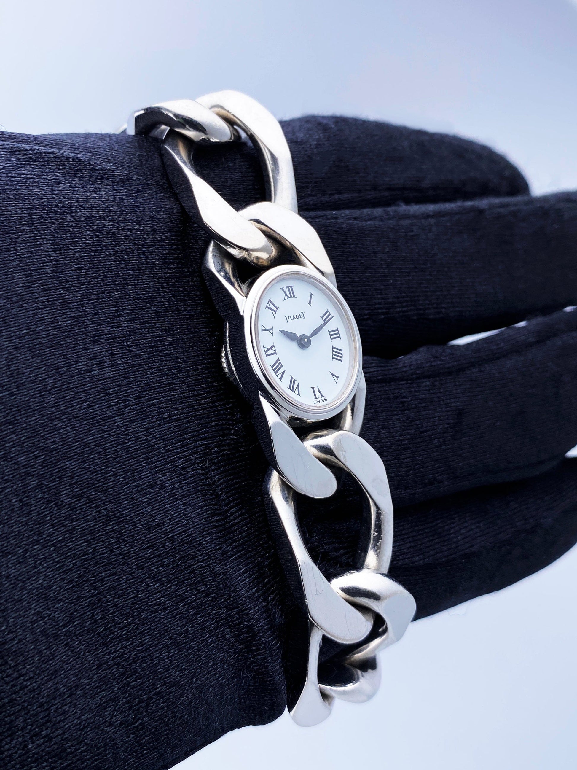 Piaget 3771 N65 18k White Gold Ladies Watch - Virtual