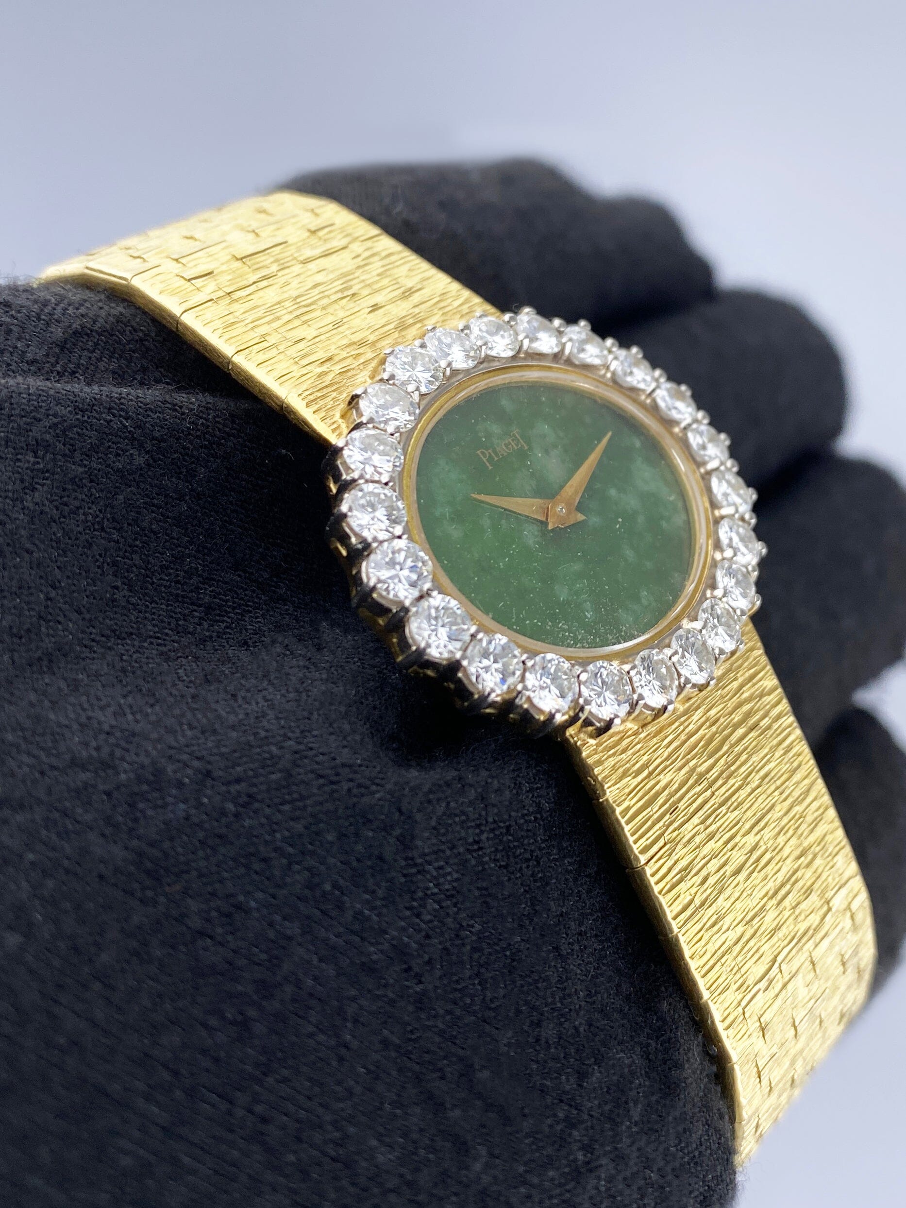 Piaget 9330A6 Diamond Jade Dial Ladies Watch | Phigora