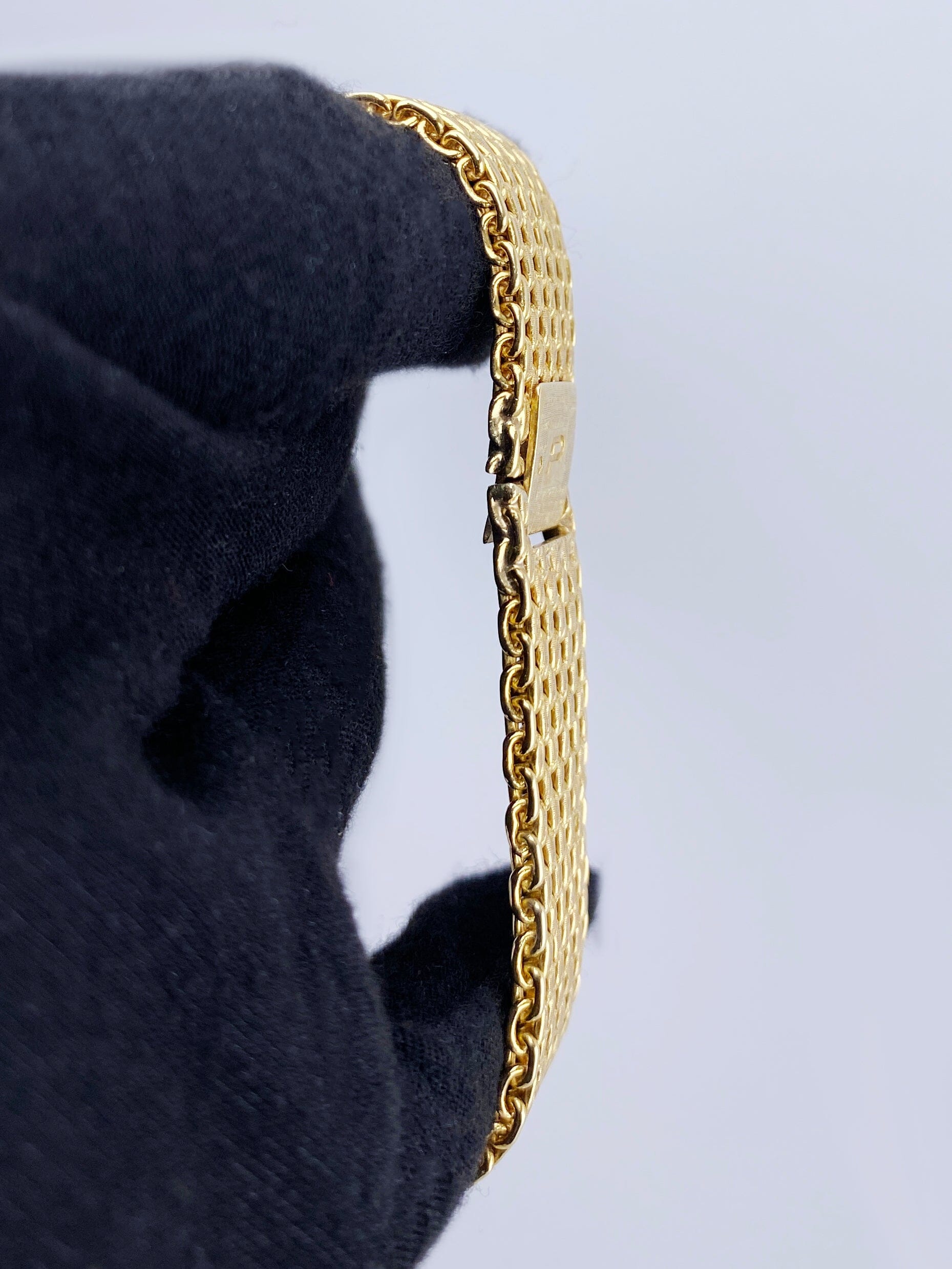 Piaget 9814N24 Laois Dial Diamond 18K Yellow Gold Ladies Watch - Watches