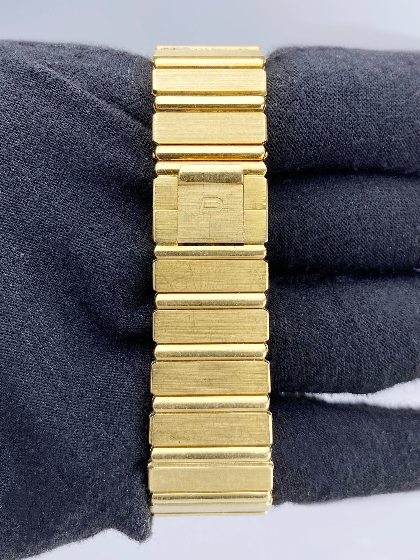 Piaget Polo Square 8131 C701 18K Yellow Gold Ladies Watch - Watches