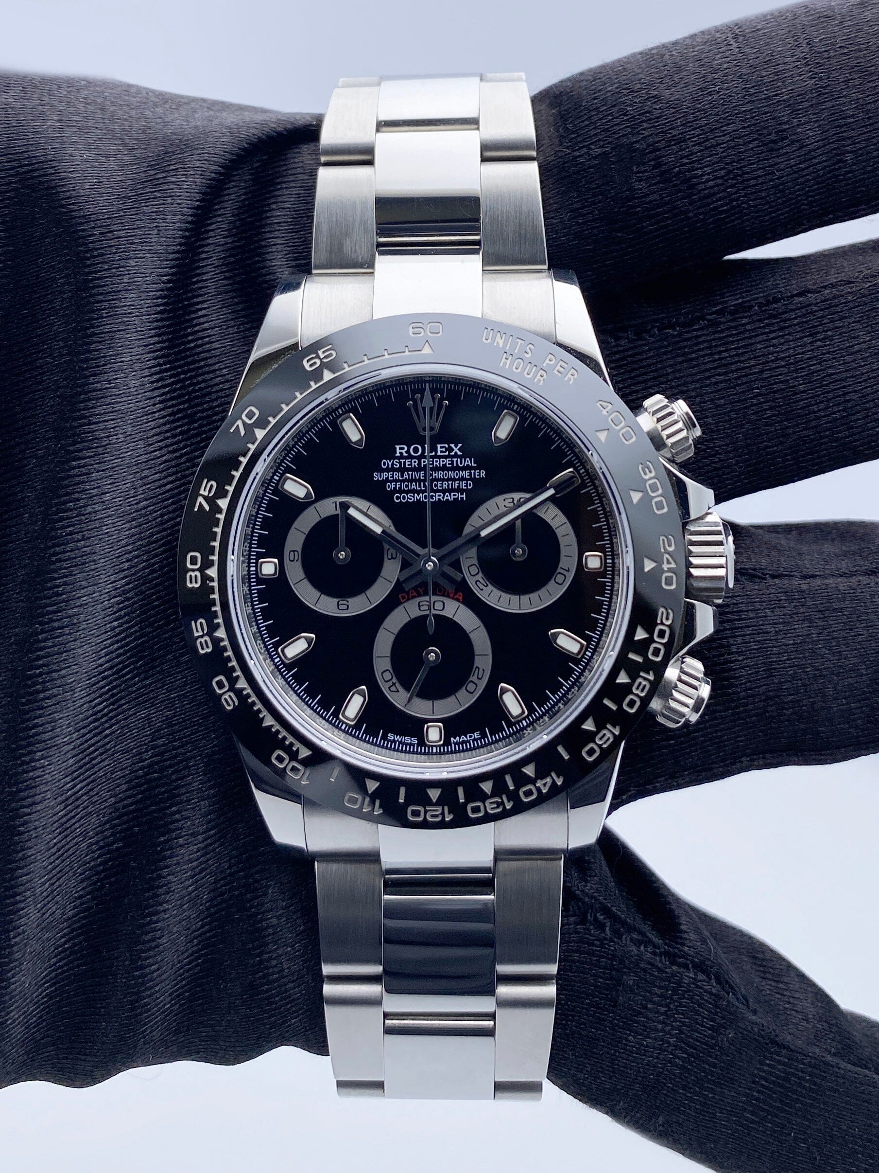 Rolex Cosmograph Daytona 116500LN Black Dial Mens Watch Box Papers