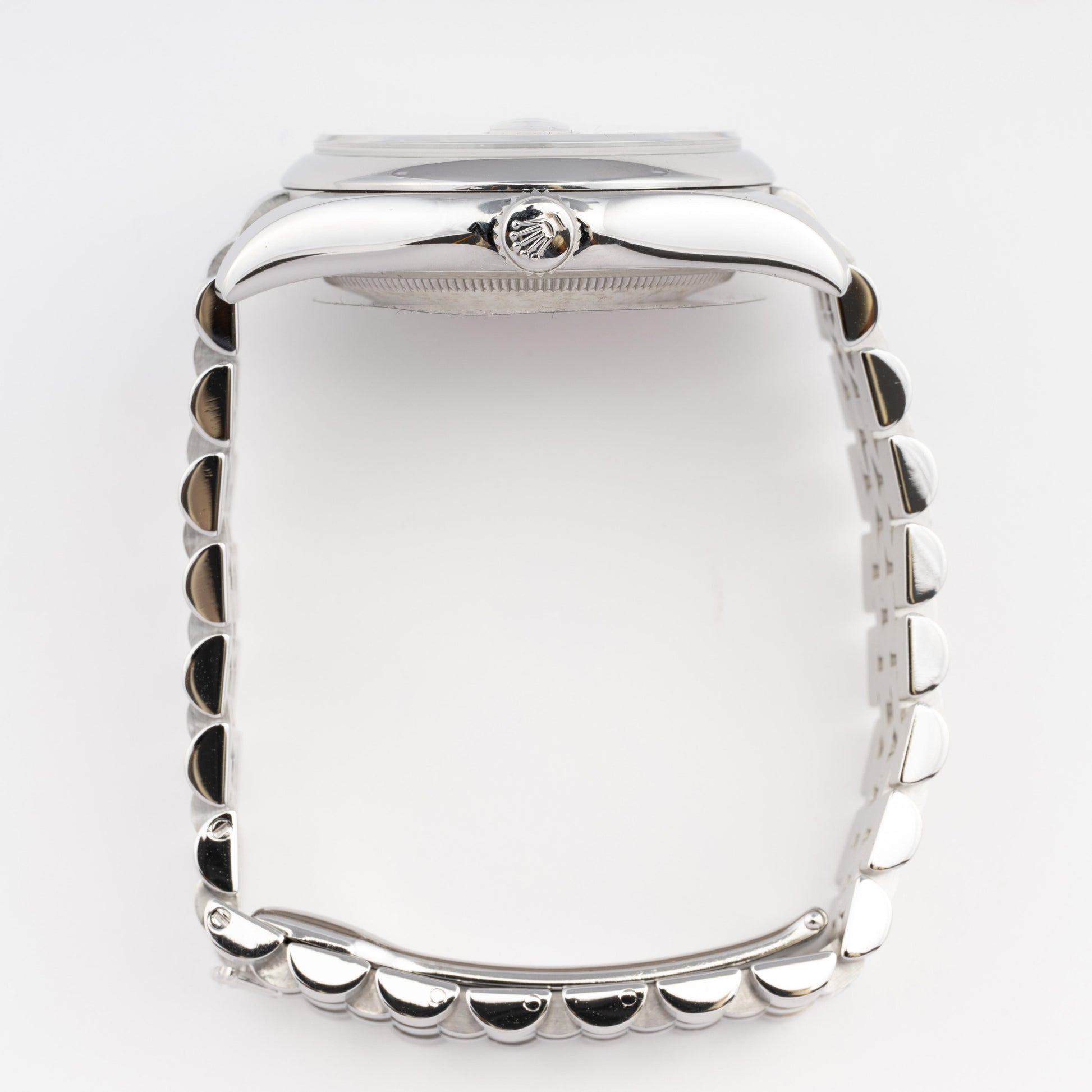 R116200-8 copy.jpg