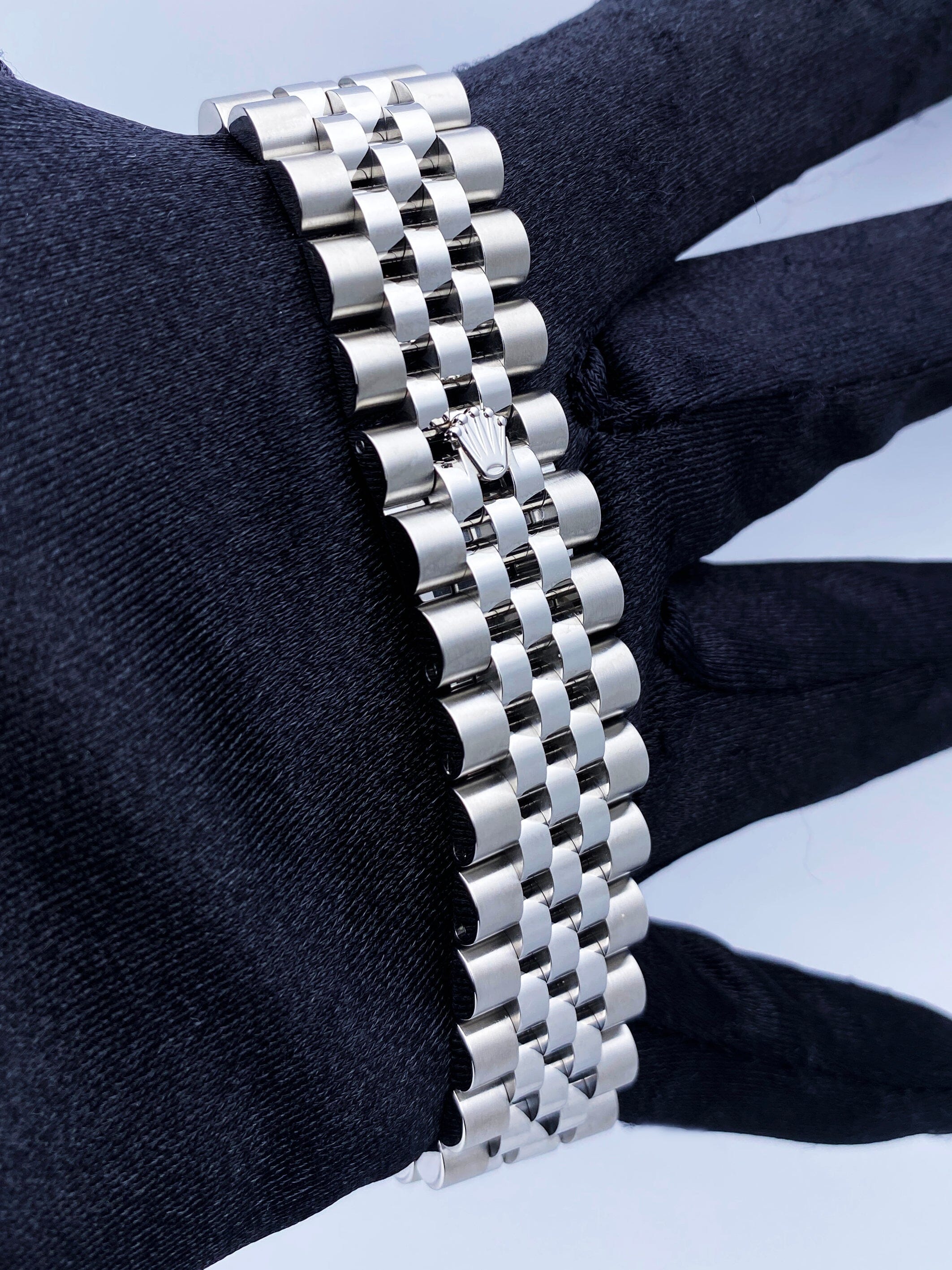 ファル吉ページ Rolex Datejust 116234 Silver Dial Mens Watch | Phigora