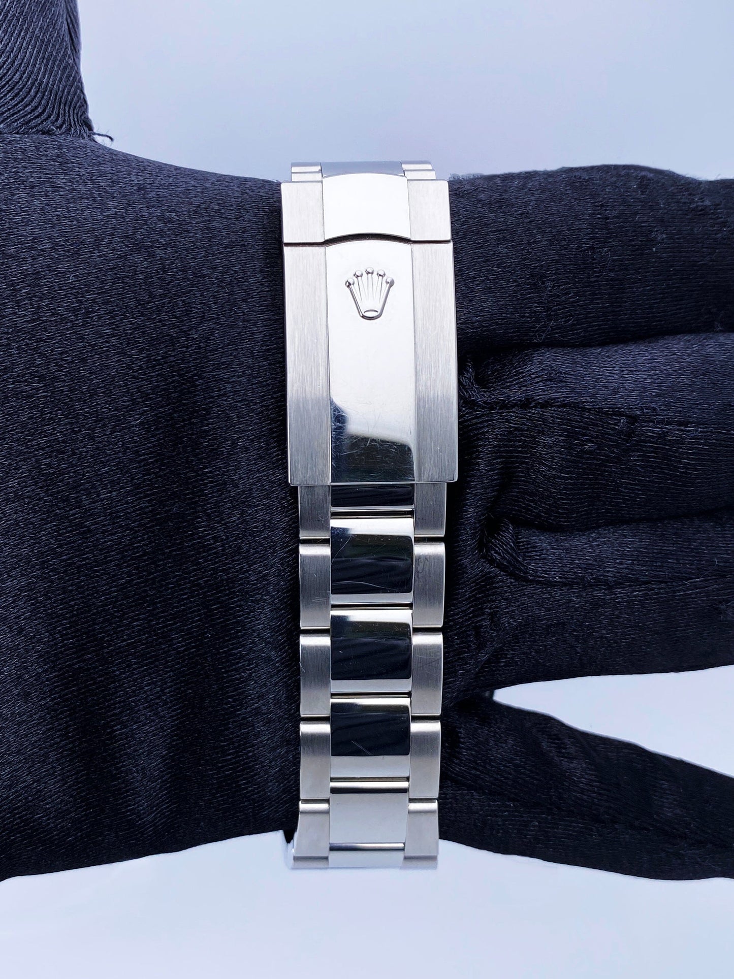 R07082201Y_Datejust 126334 Slate Oyster_8.jpg