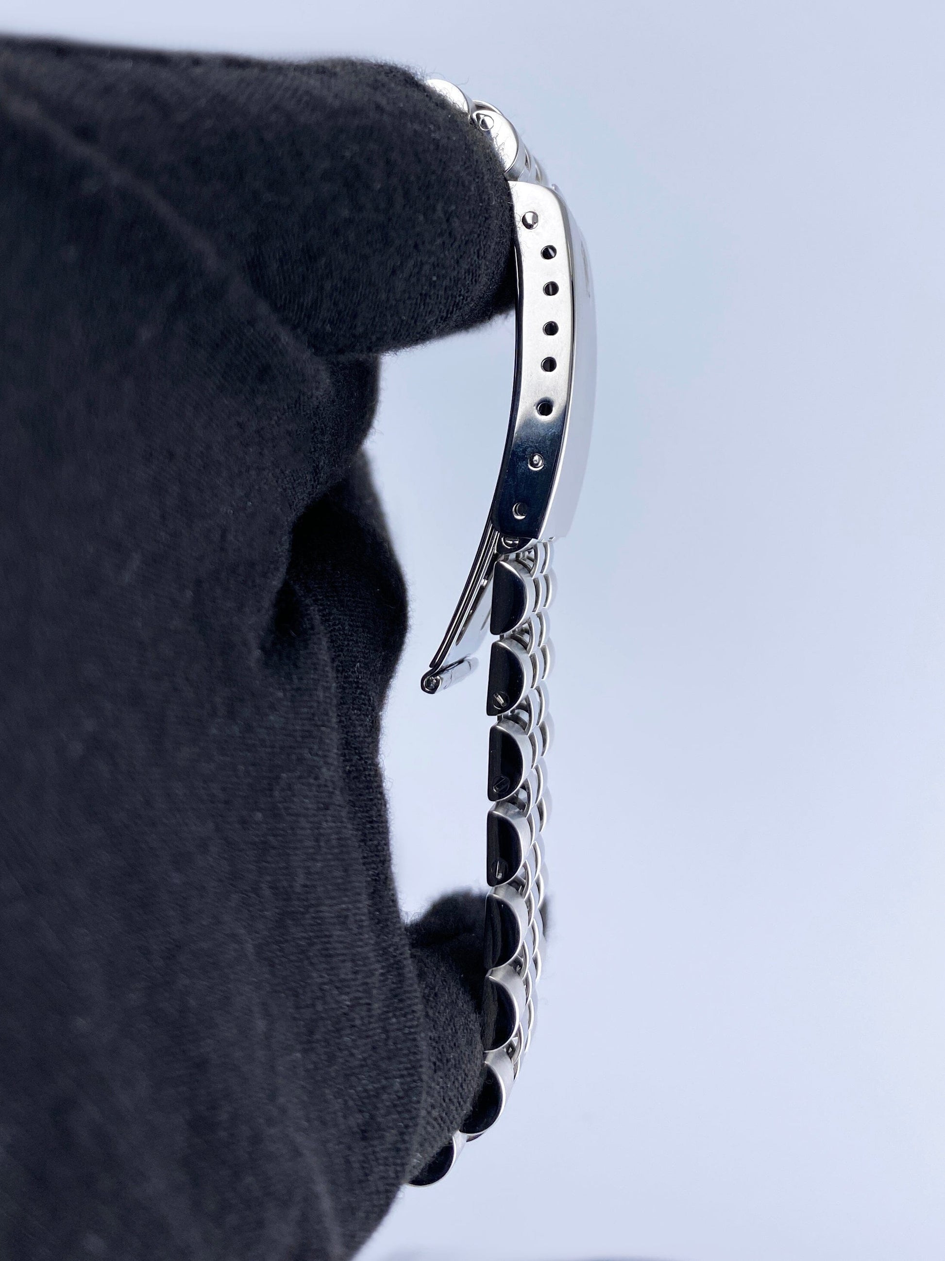 R1601WHRJ71-1_6.jpg