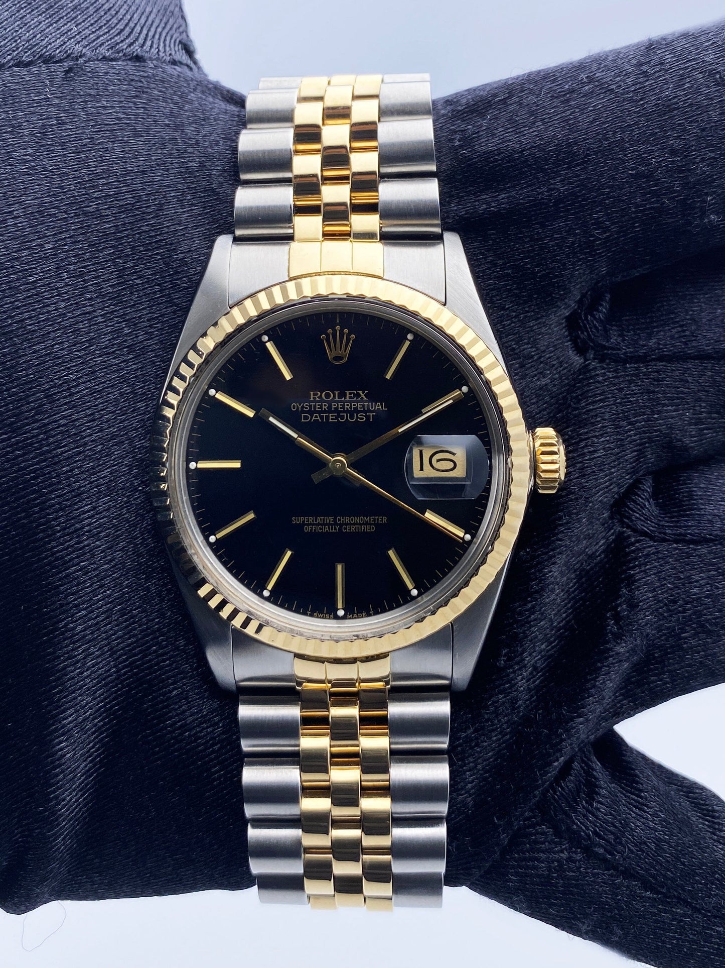 R1122221K_2 copy.jpg