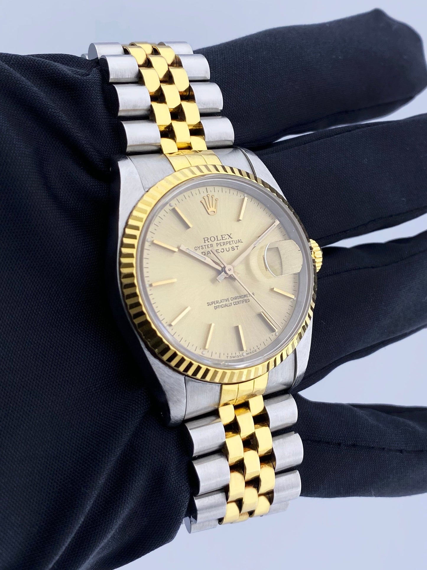 R03162204K_Datejust 16233 Champagne Dial_4.jpg