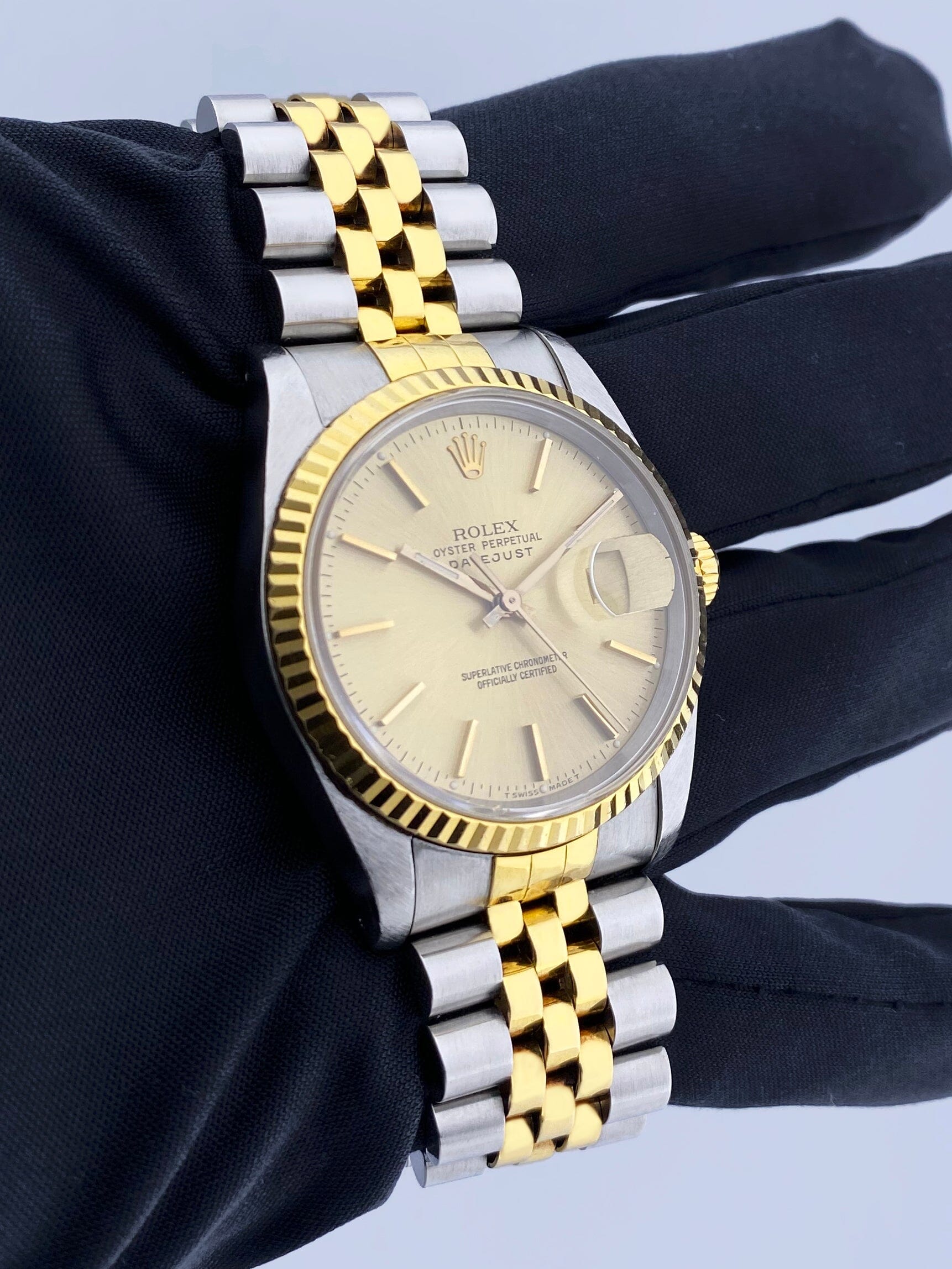 R03162204K_Datejust 16233 Champagne Dial_4.jpg
