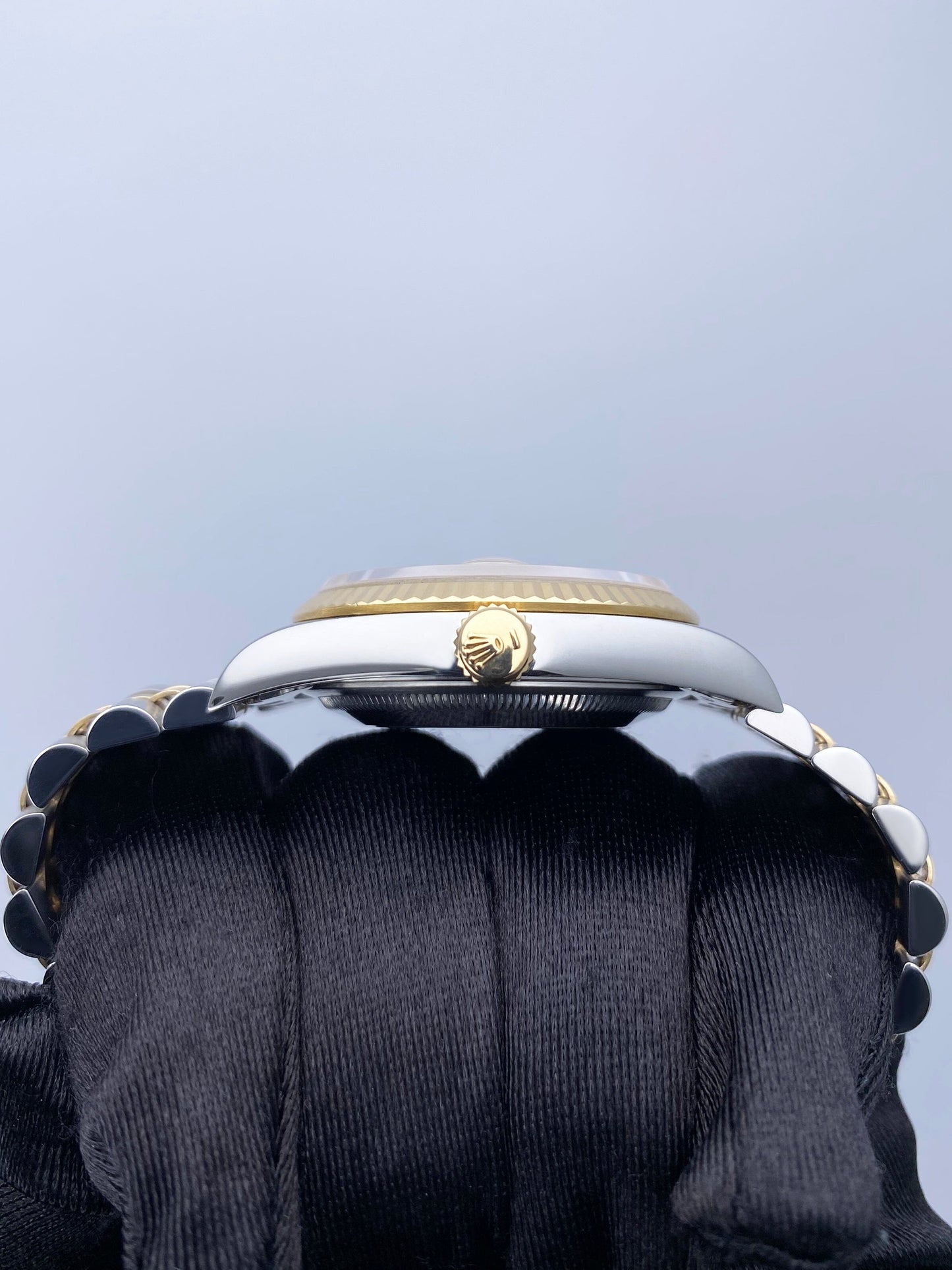 Rolex Datejust 16233 Diamond Dial Mens Watch