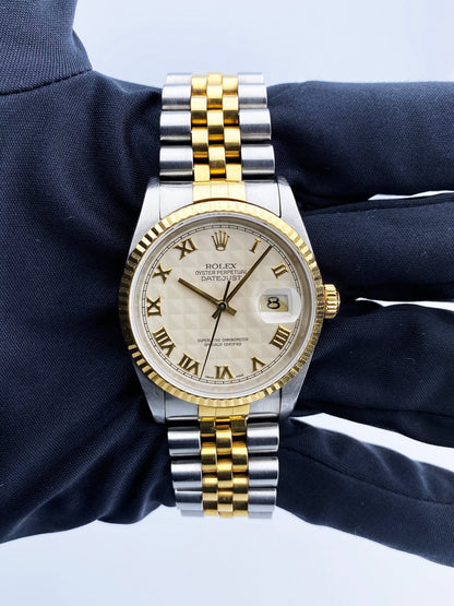 R04212203X_3 copy.jpg