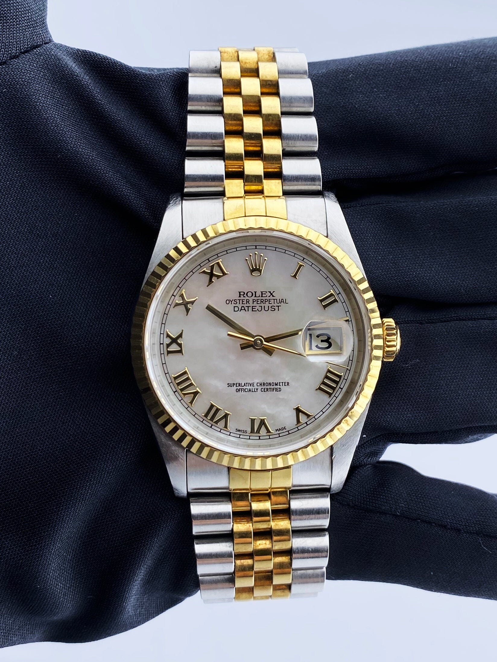 Rolex Datejust 16233 Mother Of Pearl Dial Mens Watch - Virtual
