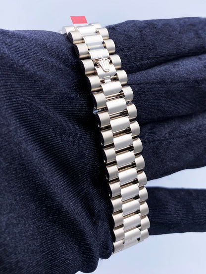 R10072201X_7 copy.jpg