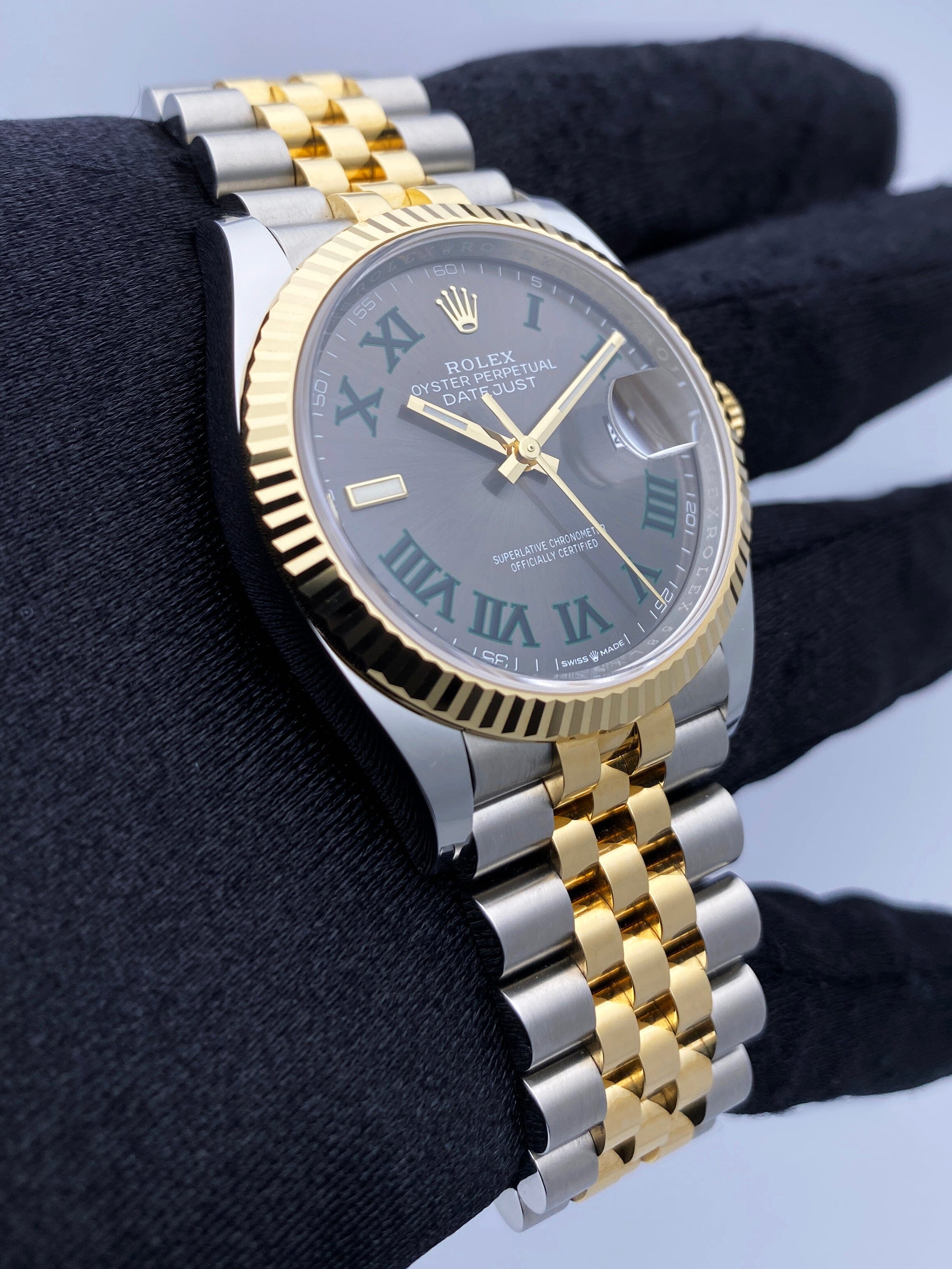 Rolex Datejust 36 126233 Wimbledon Dial Mens Watch Box Papers