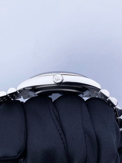 R03302207X_Datejust 126334 Slate Jubilee_5.jpg