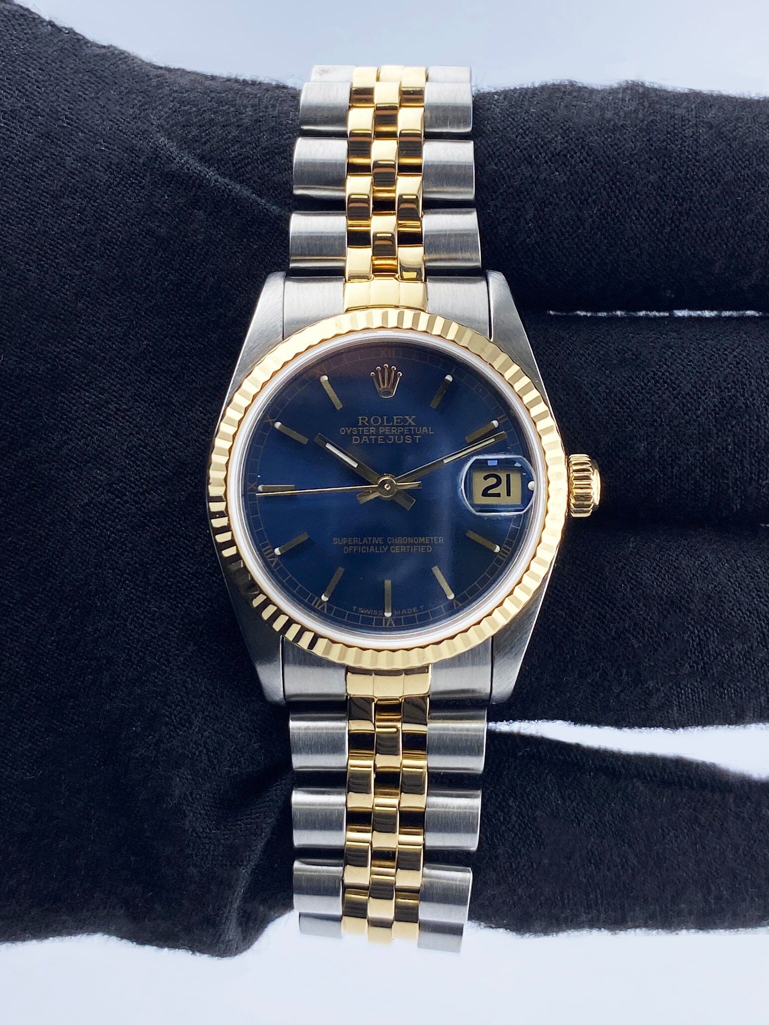 Rolex Datejust 68273 Midsize Blue Dial Ladies Watch Box Papers - Watches