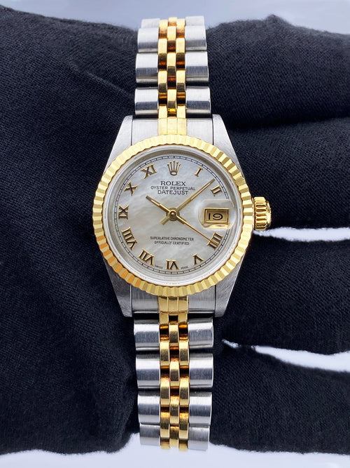 Rolex Datejust 69173 MOP Dial Ladies Watch
