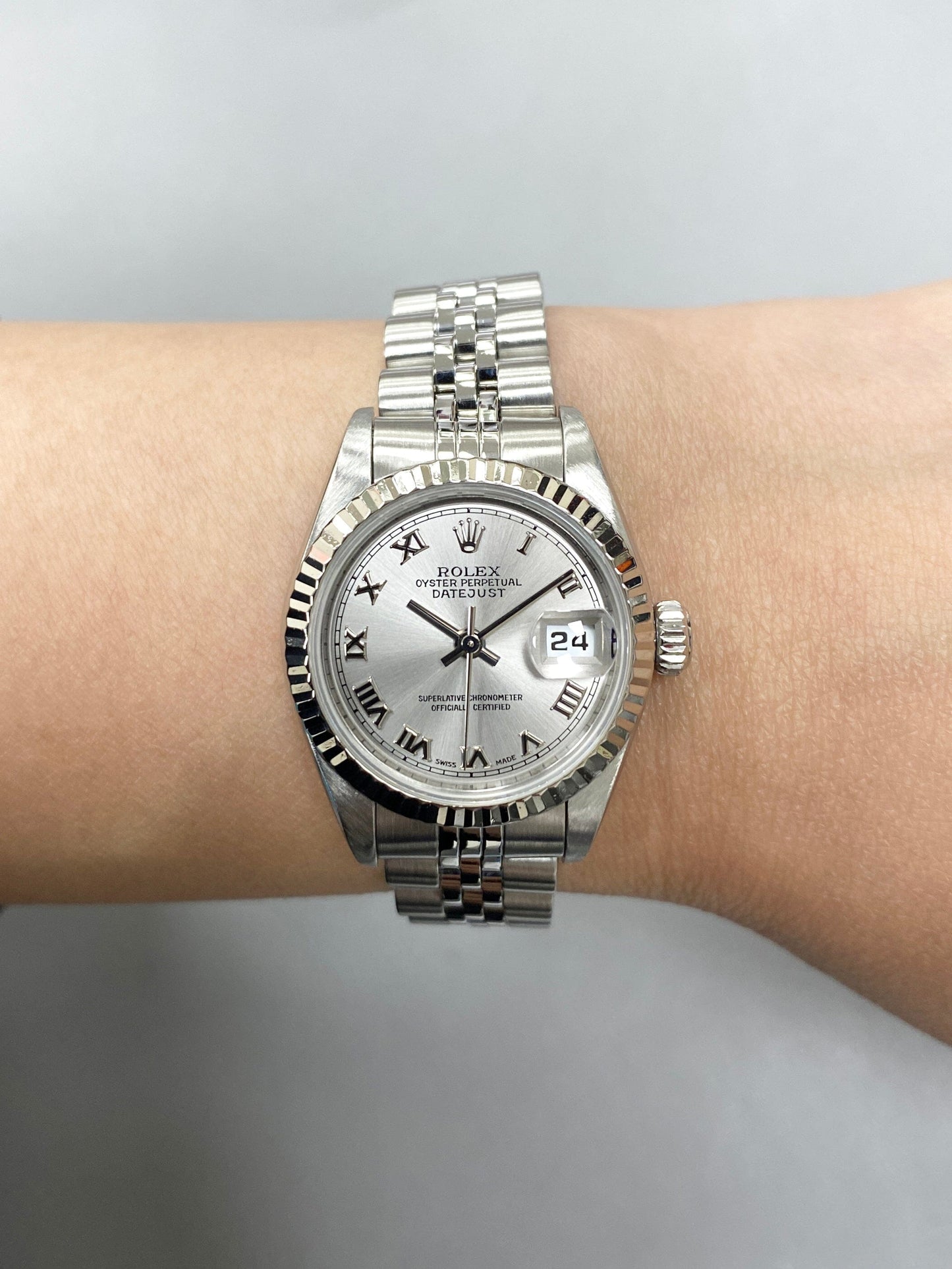 Rolex Datejust 69174 Gray Dial Ladies Watch - Watches