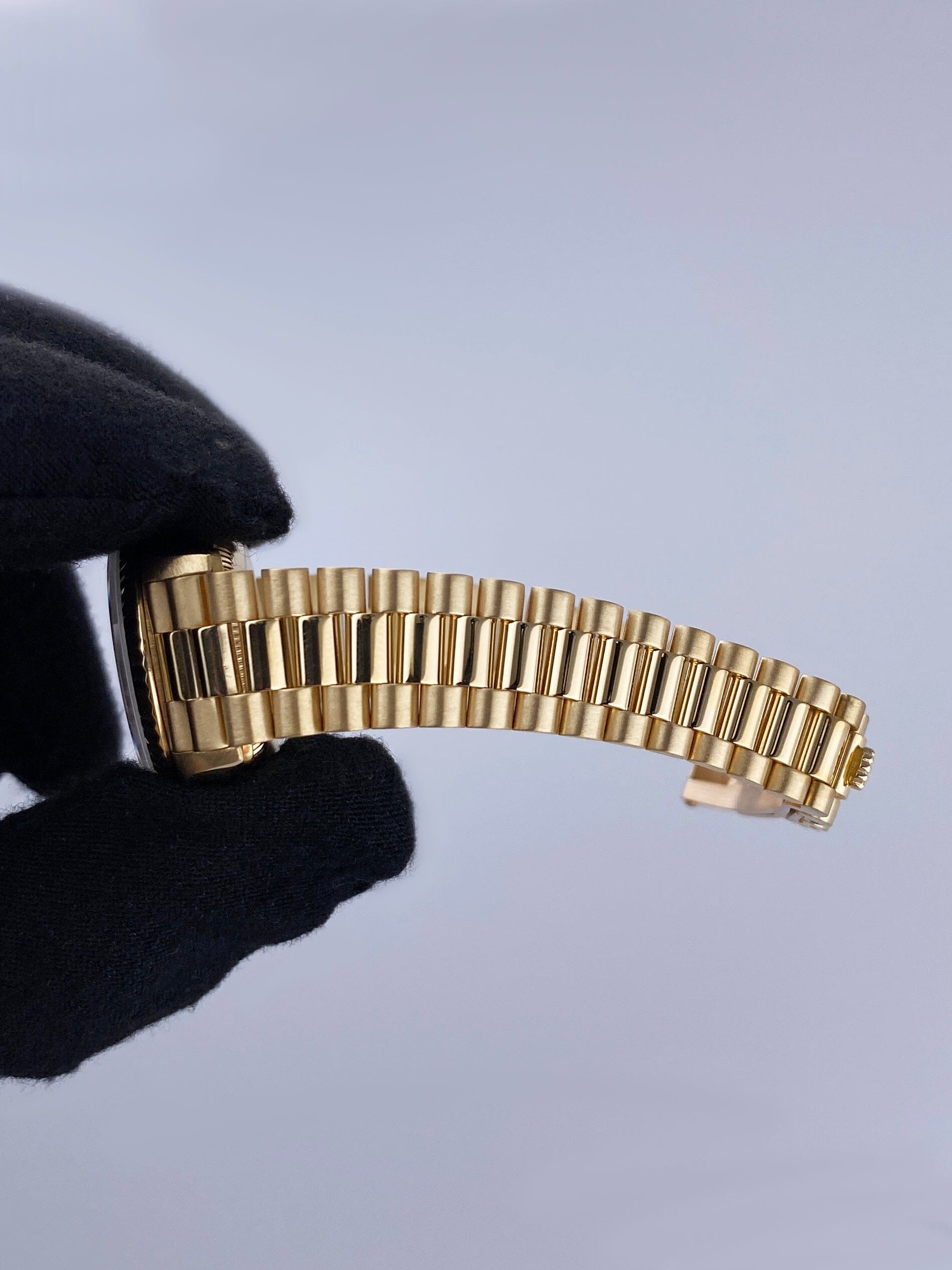 R69178ANNDP95-1_9.jpg