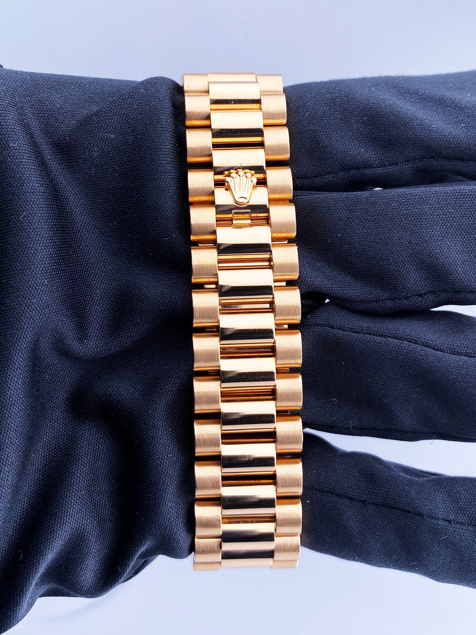 R05042201SF_7 copy.jpg