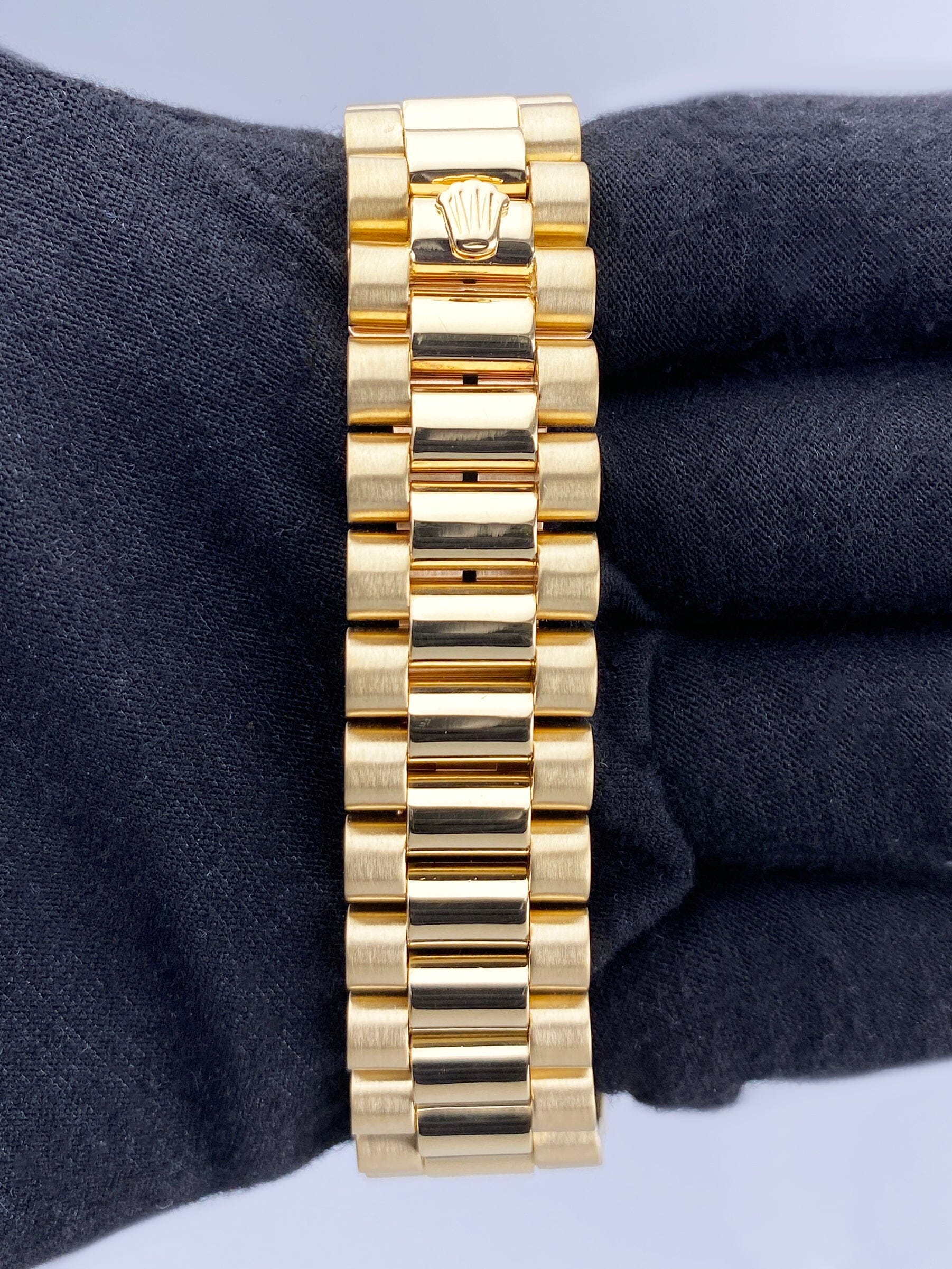 Rolex Day Date 18038 18K Yellow Gold Mens Watch - Watches