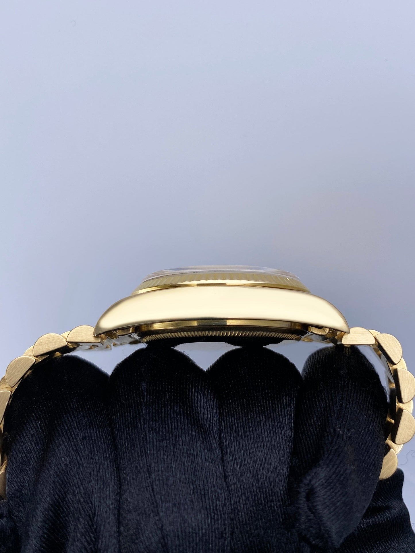 R02222301X_7 copy.jpg