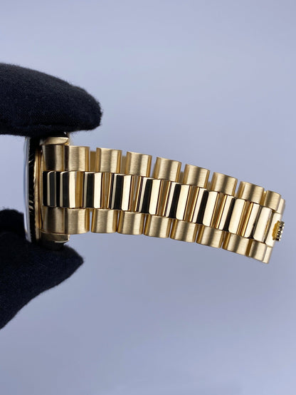Rolex Day Date 18238 Blue Vignette Dial 18K Yellow Gold Mens Watch - Watches