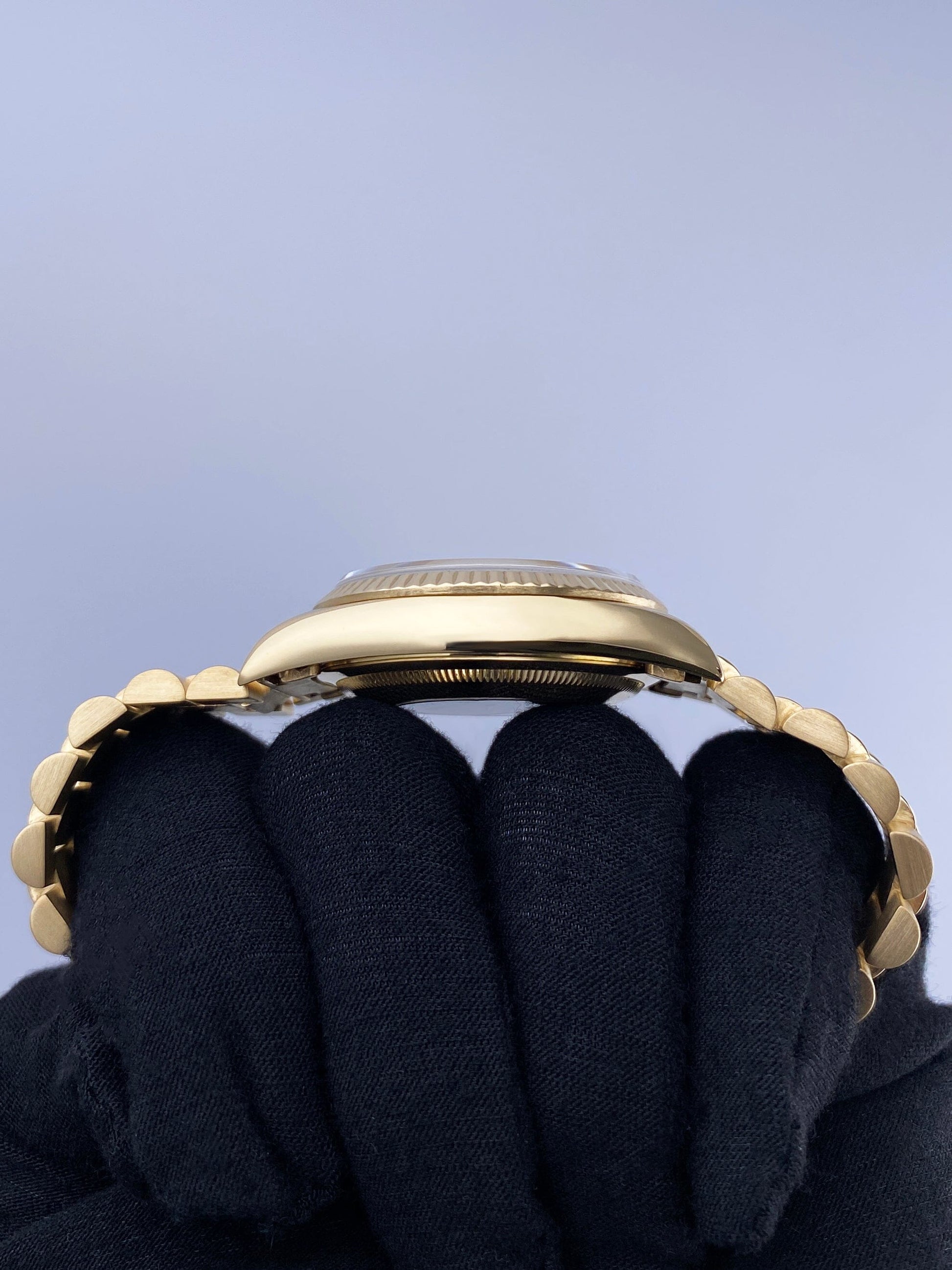 Rolex Day Date 18238 Blue Vignette Dial 18K Yellow Gold Mens Watch - Watches