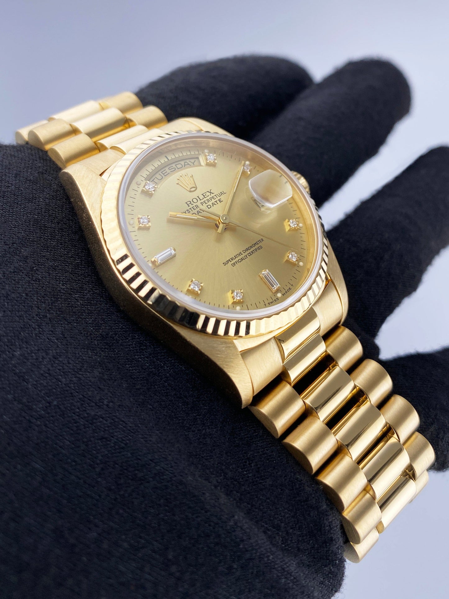 Rolex Day Date 18238 Diamond Champagne Dial Mens Watch Box Papers - Watches