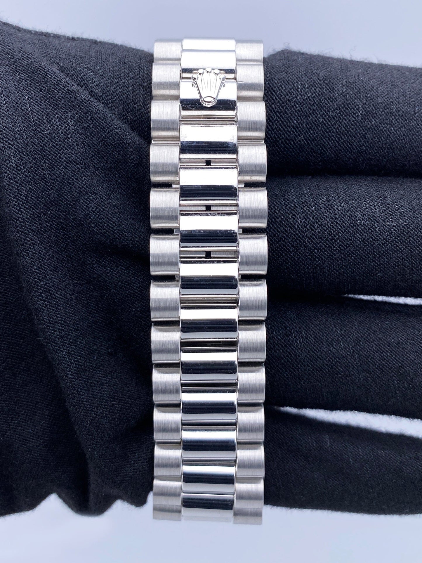 Rolex Day-Date 18239 Anniversary Diamond Dial Mens Watch Box Papers - Watches