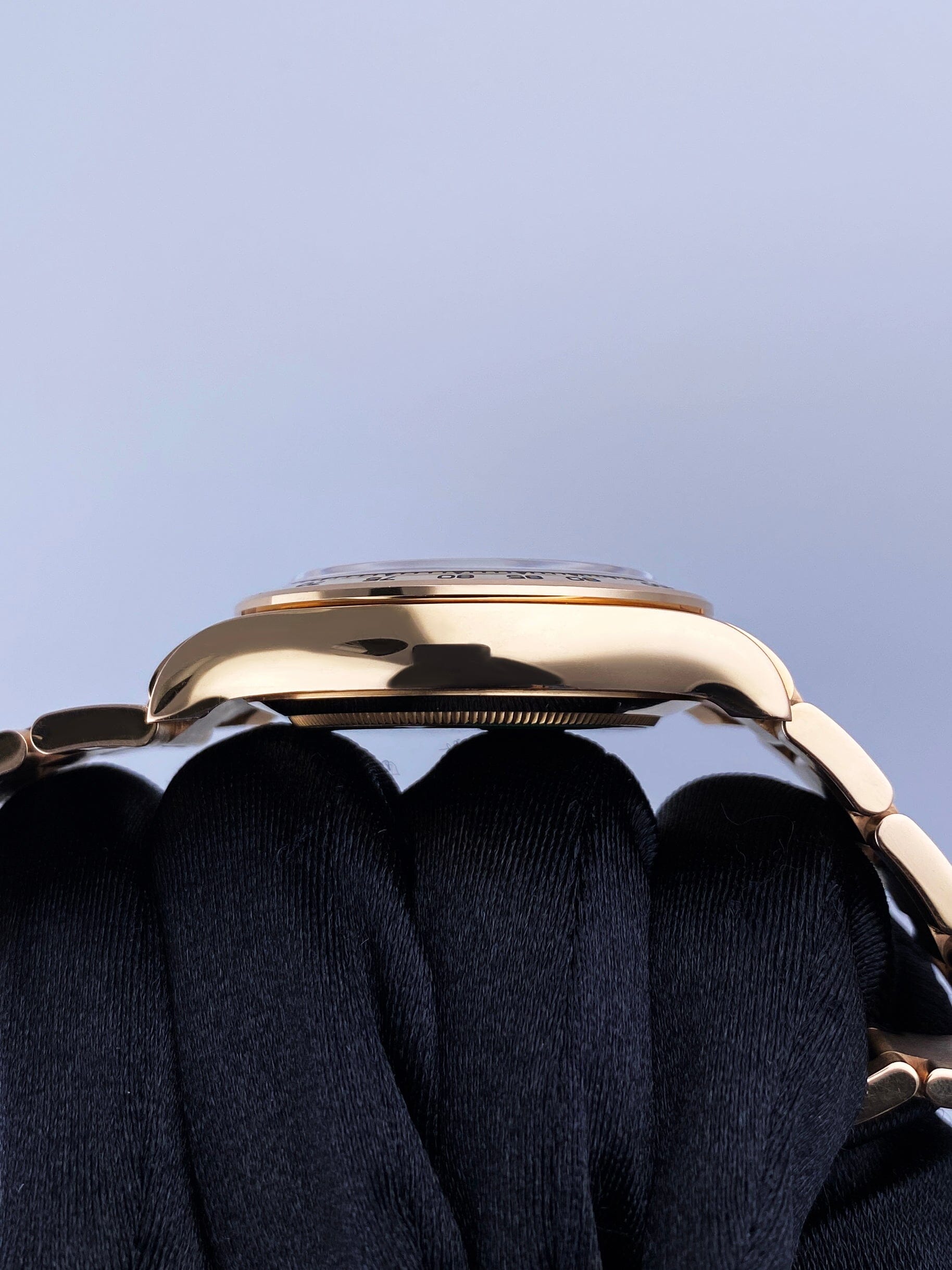 Rolex Daytona 116505 18K Rose Gold Black Dial Mens Watch