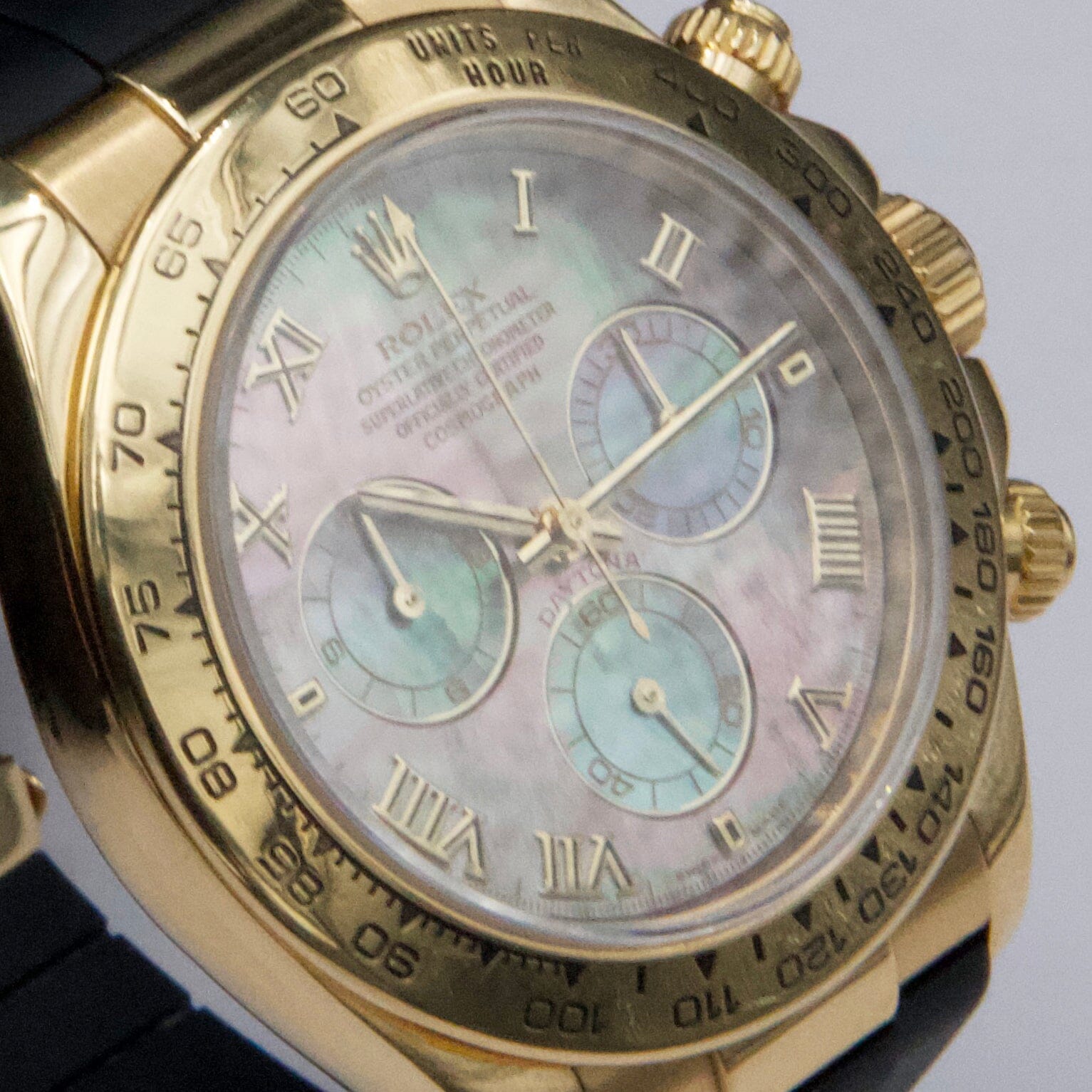 Rolex Daytona 116518 MOP Dial 18K Yellow Gold Mens Watch – Phigora