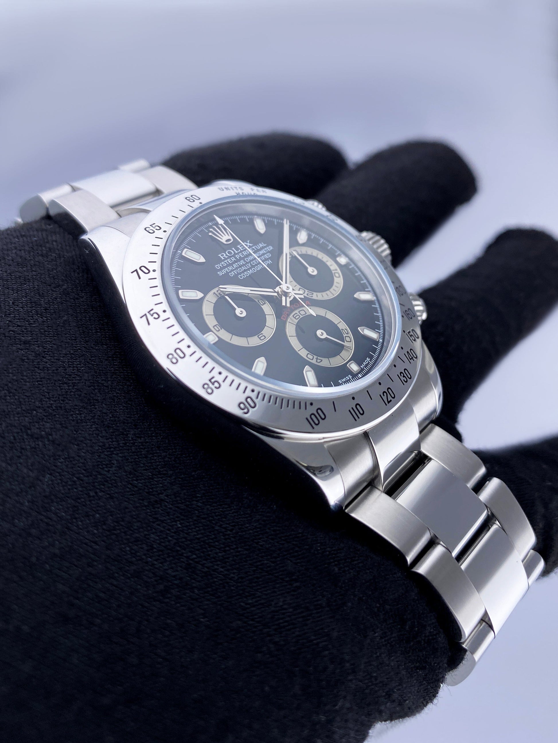 Rolex Daytona 116520 Black Dial Steel Mens Watch Box Papers - Watches