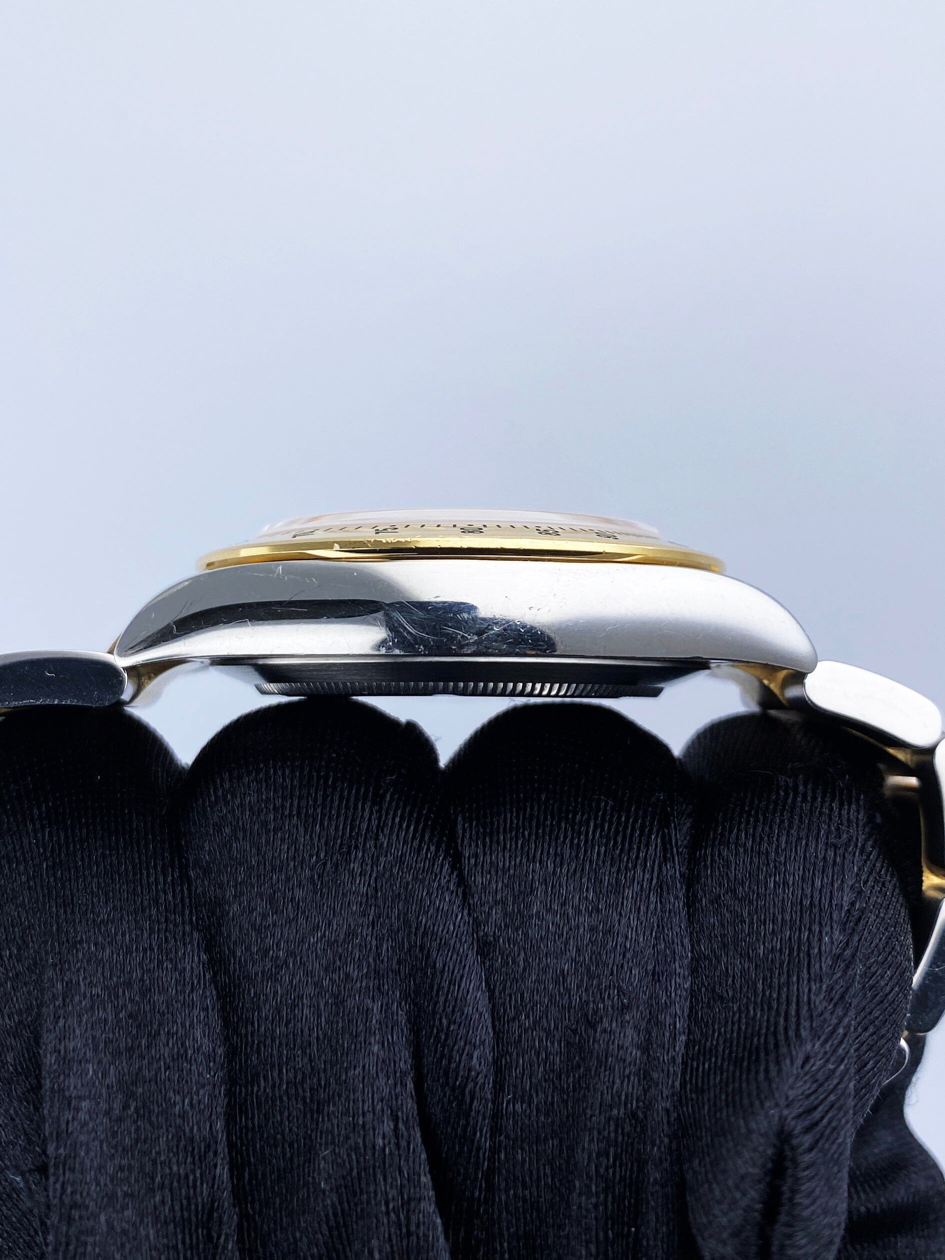 R09062202X_5 copy.jpg