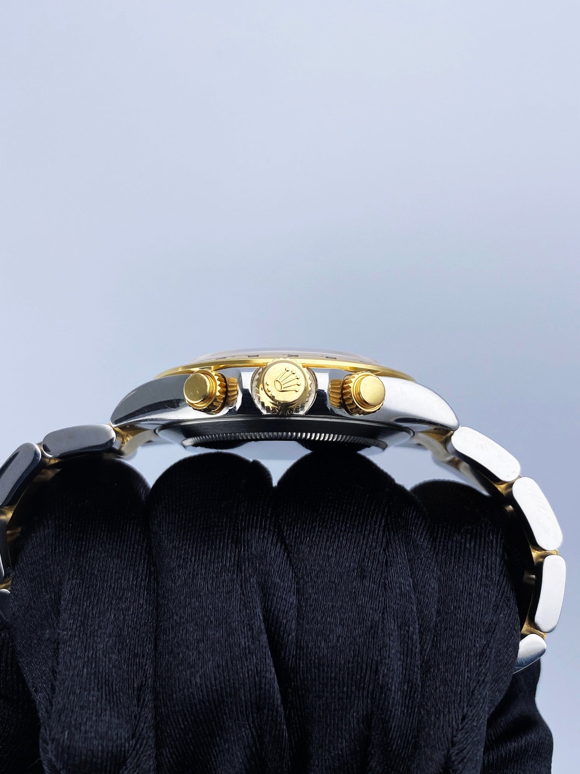 R09062202X_4 copy.jpg