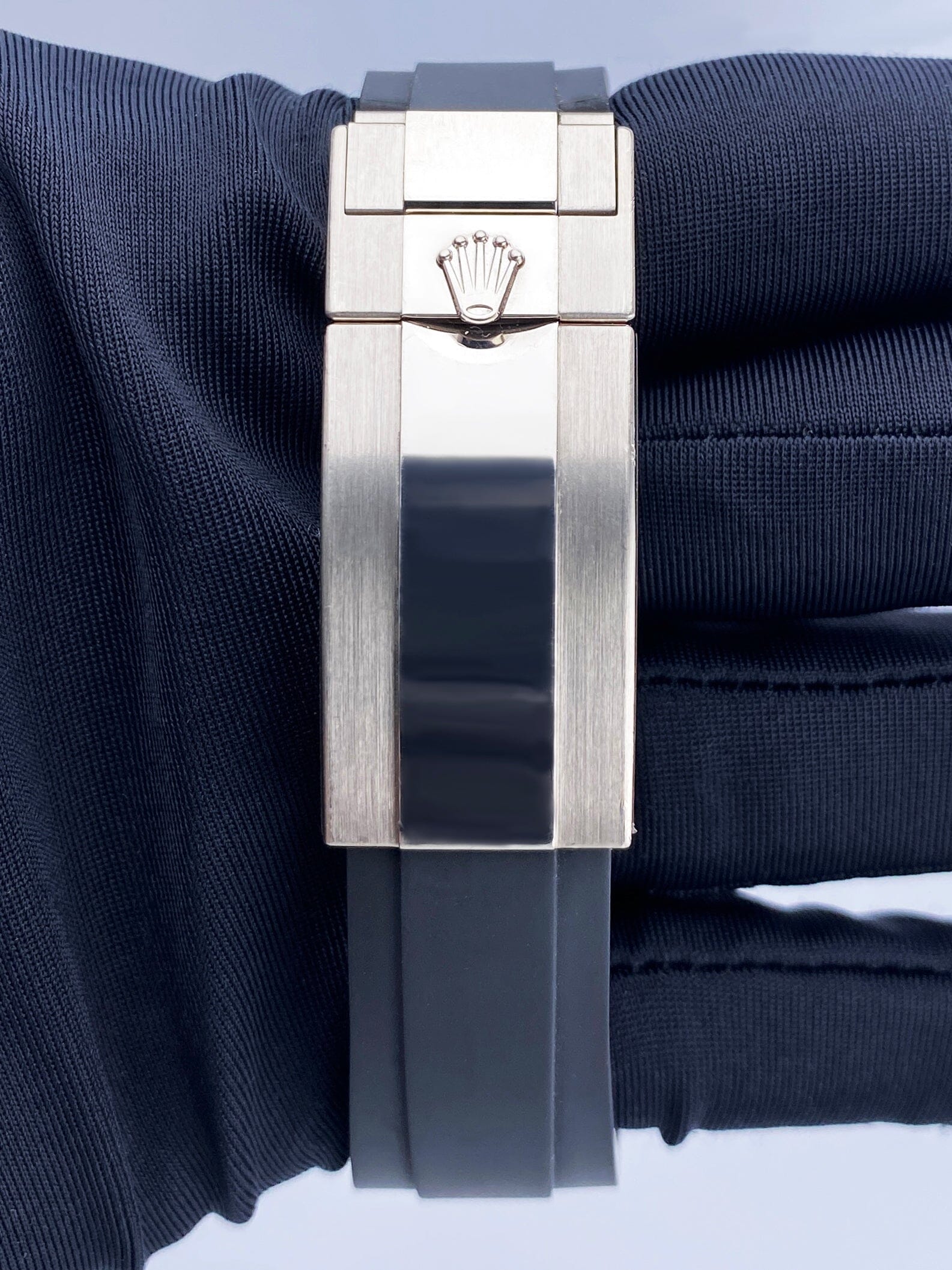 R126519LNBKDS-1_8 copy.jpg