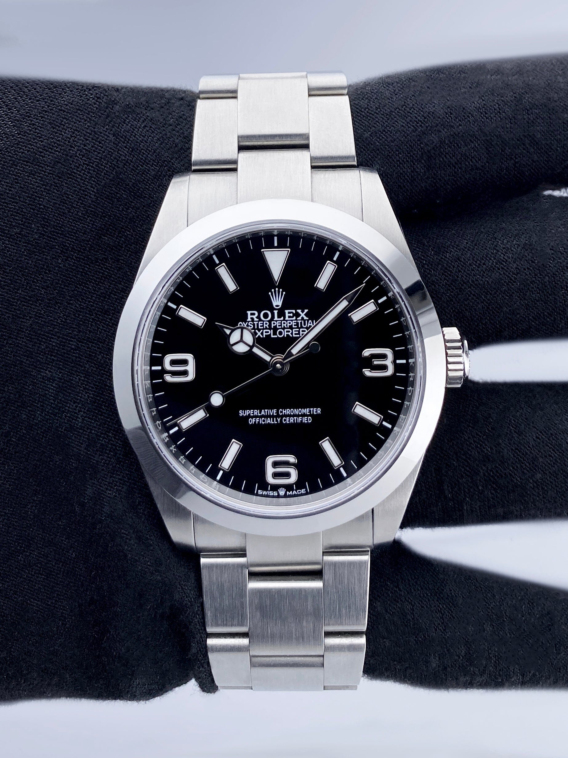 R224270BKAIO24-1_3.jpg