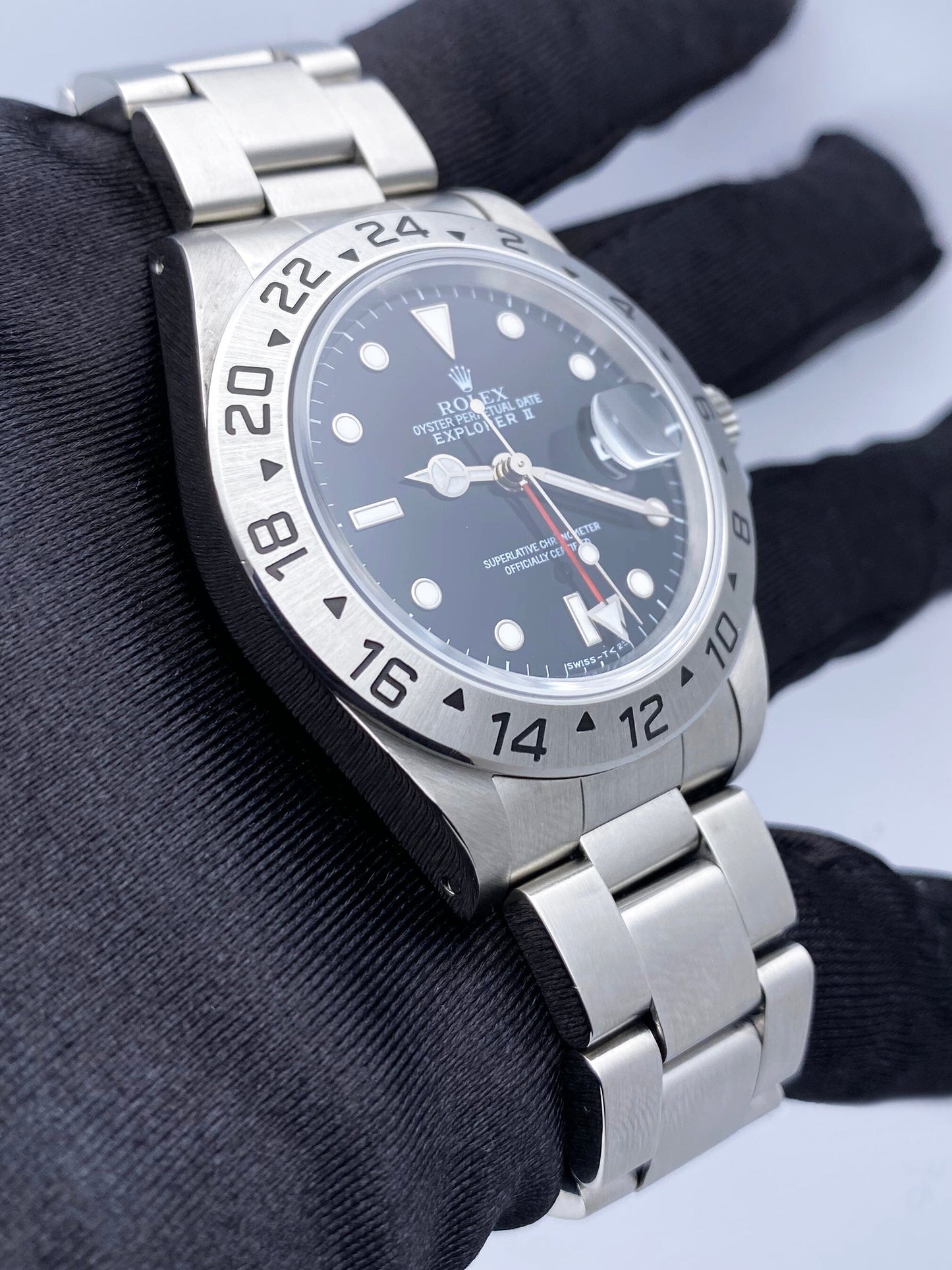 R12022203X-1_3.jpg