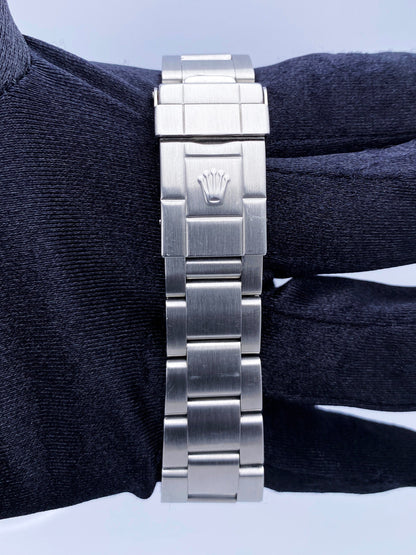 R16570BKIO99-1_Explorer II 16570 Black Dial_7.jpg