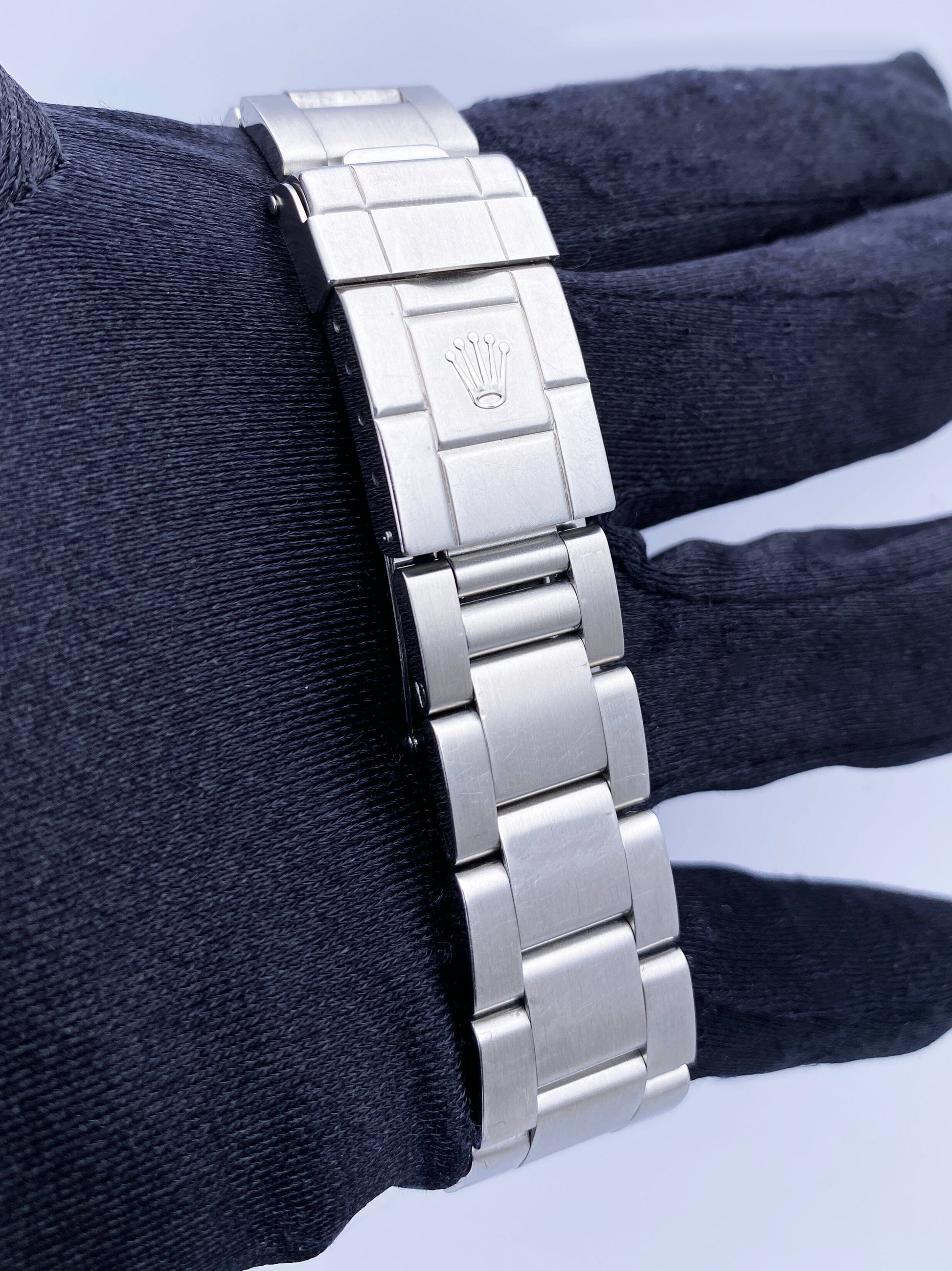 R10072206X_6 copy.jpg