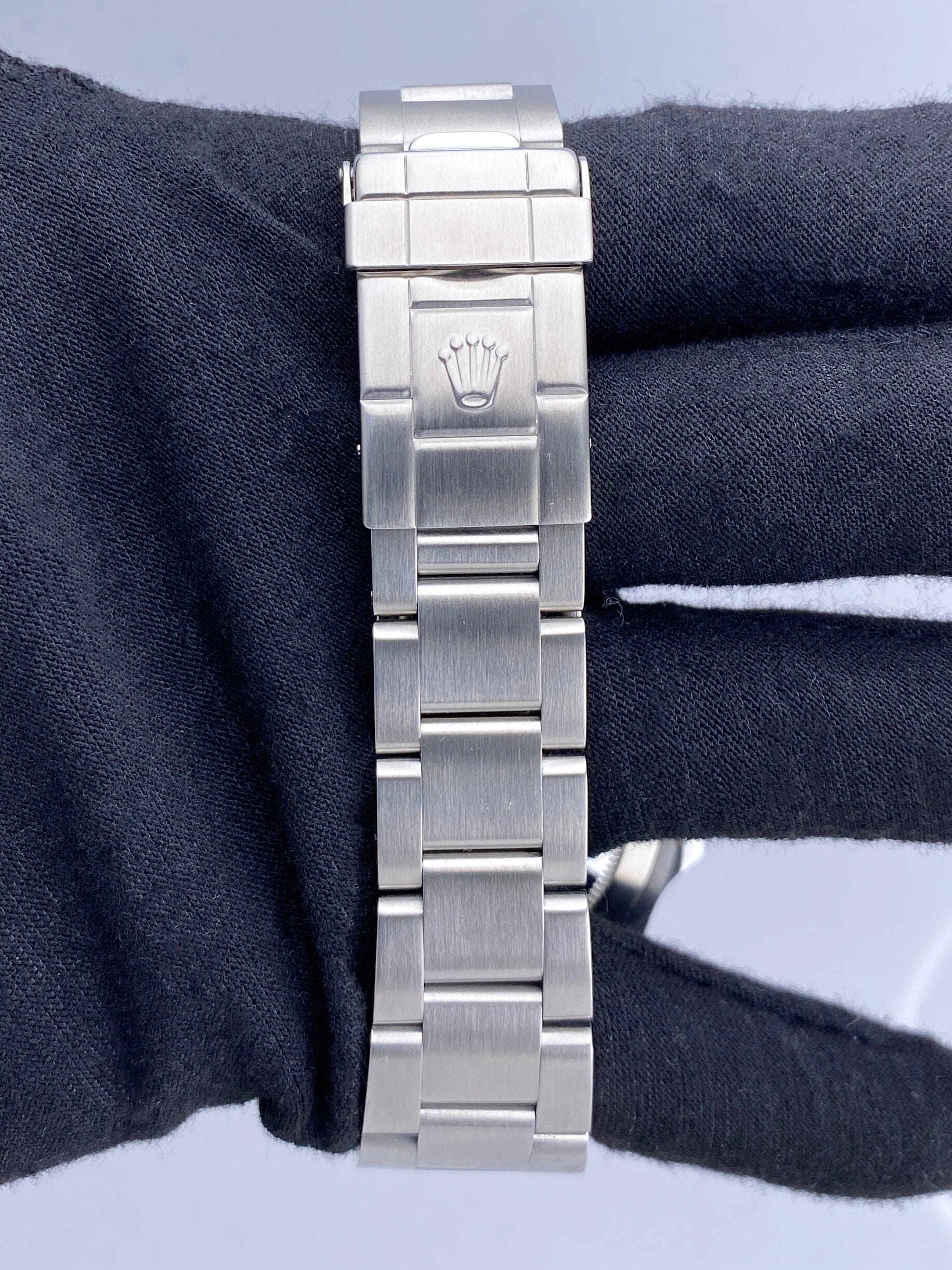 R16700BKIB97-1_8.jpg