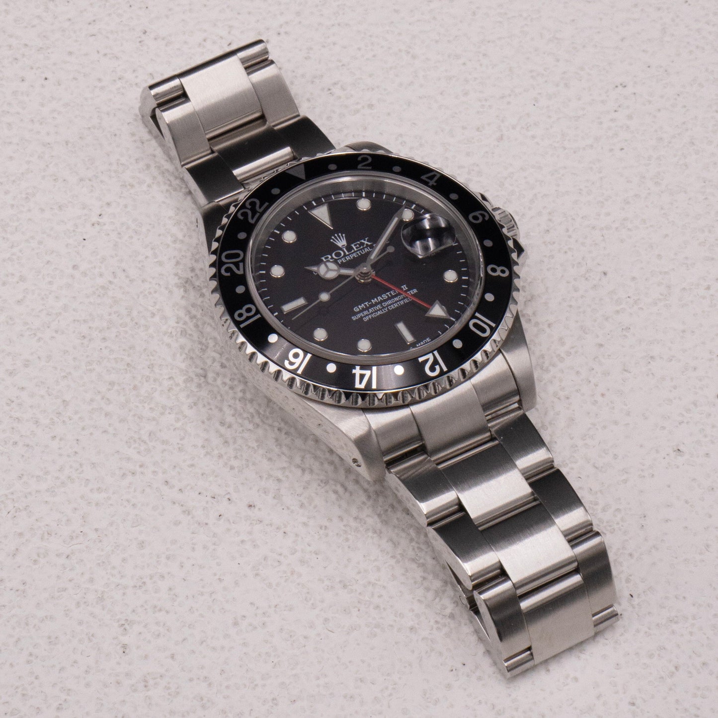 R16710BKIO2002-1_22.jpg