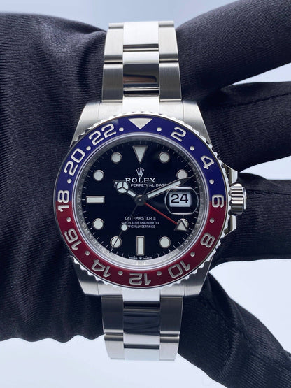 Rolex GMT-MASTER ll 126710BLRO ’Pepsi’ Bezel Mens Watch Box Papers - Watches
