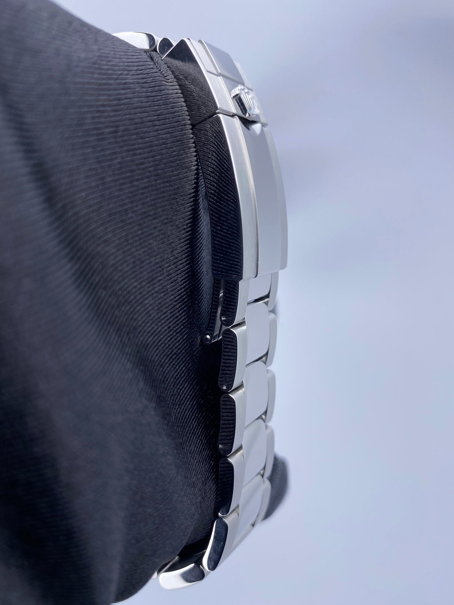 R126710BKIO21-1_6.jpg
