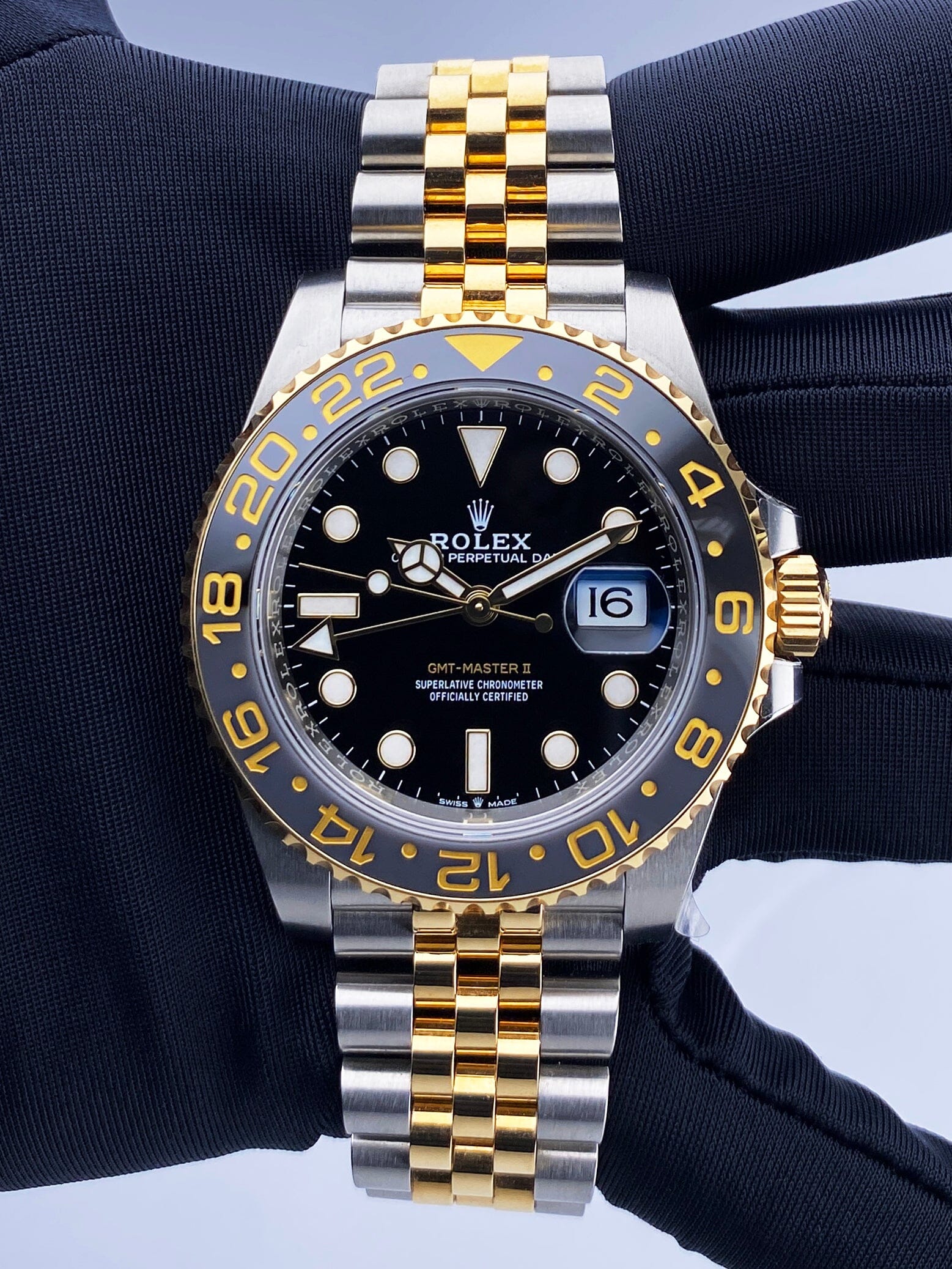 Rolex GMT Master ll 126713GRNR Mens Watch Box Papers - Watches