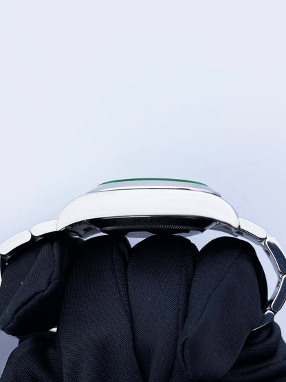 R02282206X_5 copy.jpg