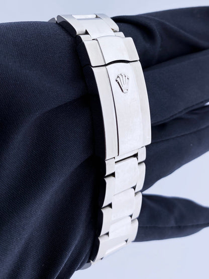 R02282206X_6 copy.jpg