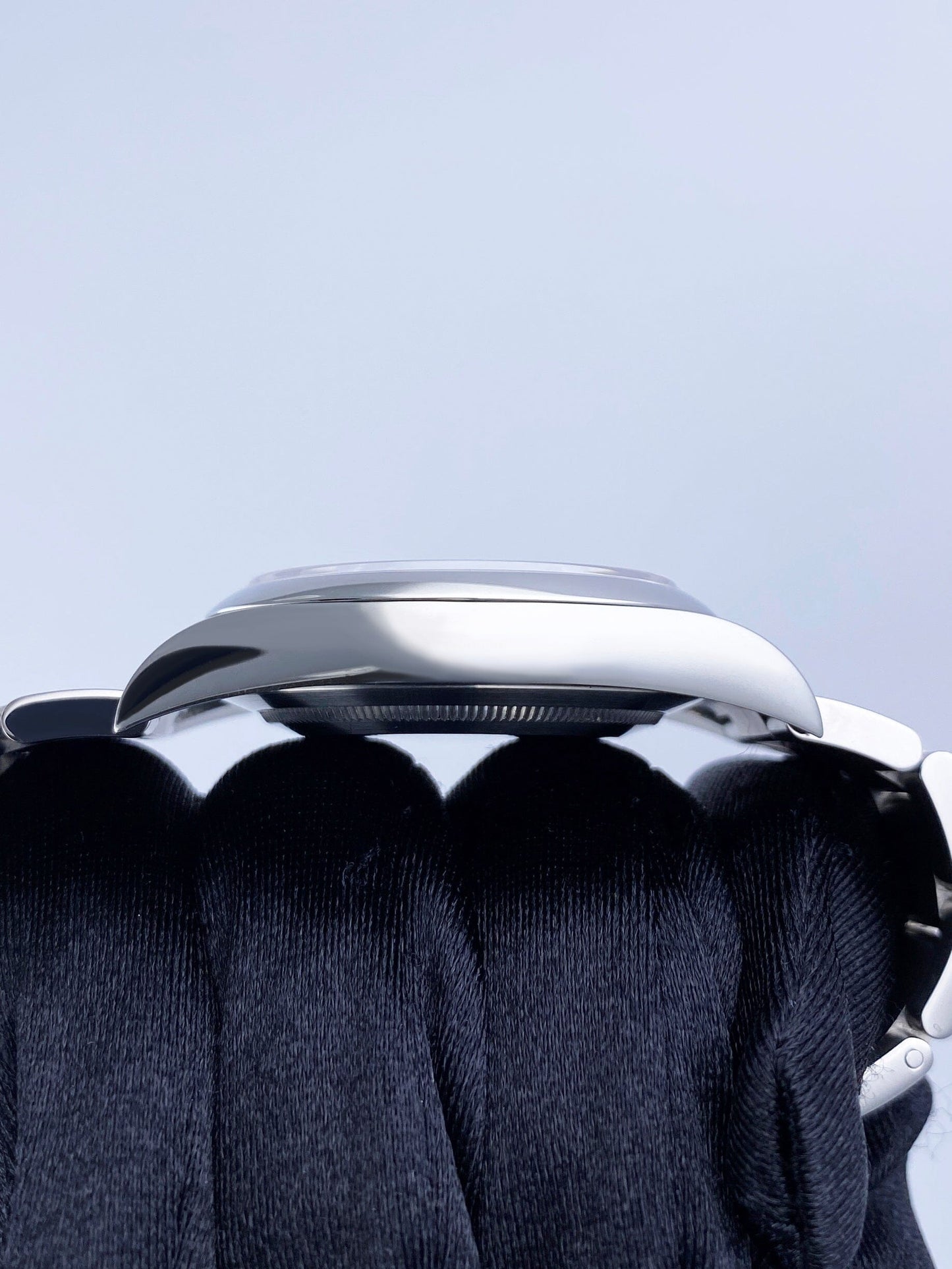 Rolex Oyster Perpetual 114300 Blue Dial Mens Watch